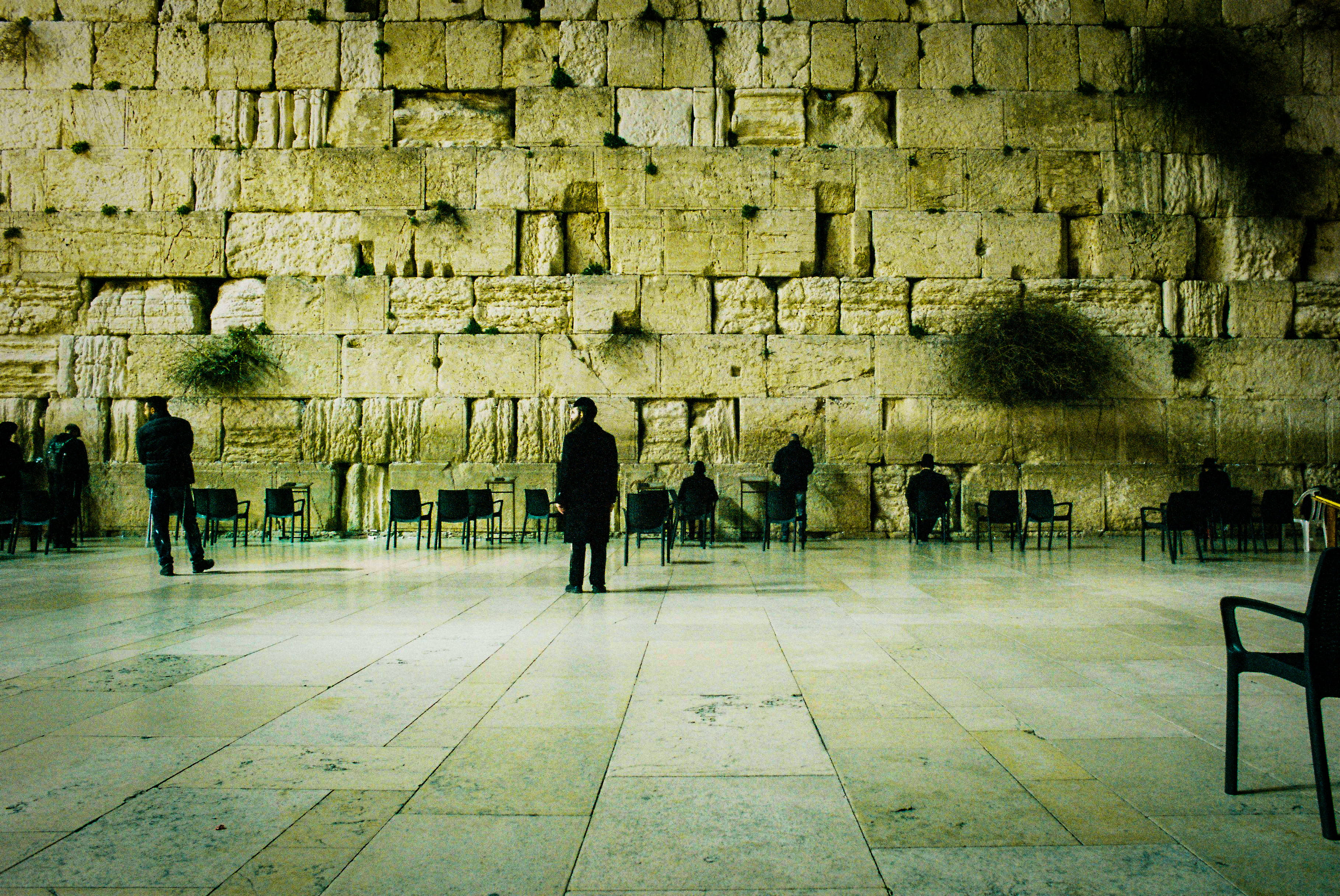 architecture, people, adult, travel destinations, women, western wall, visit, the past, real people, 2K, group of people, tourism, travel, jerusalem, history, HD Wallpaper