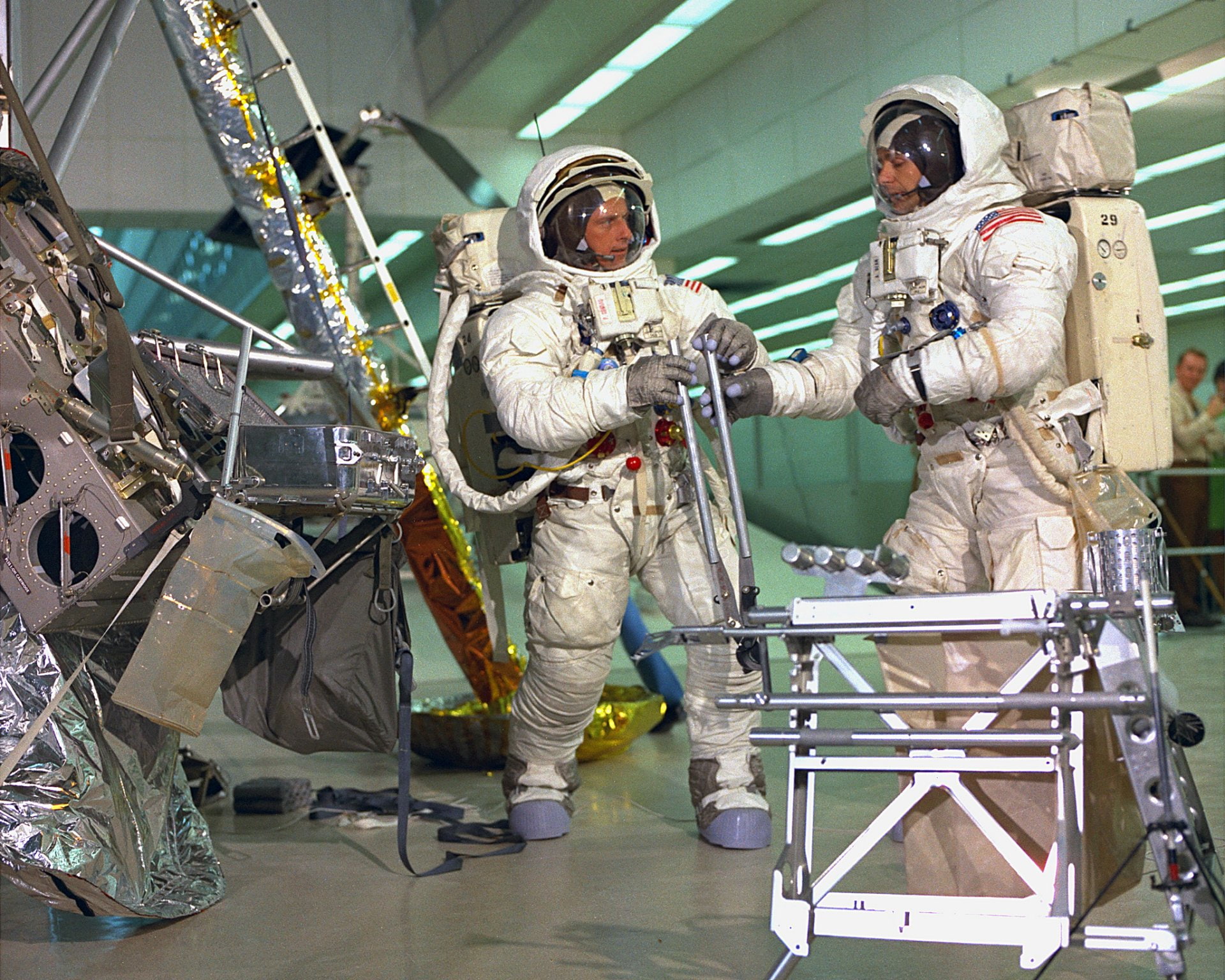 NASA, 1080P, Astronaut, Man Made, Kennedy Space Center, Apollo 12, HD Wallpaper