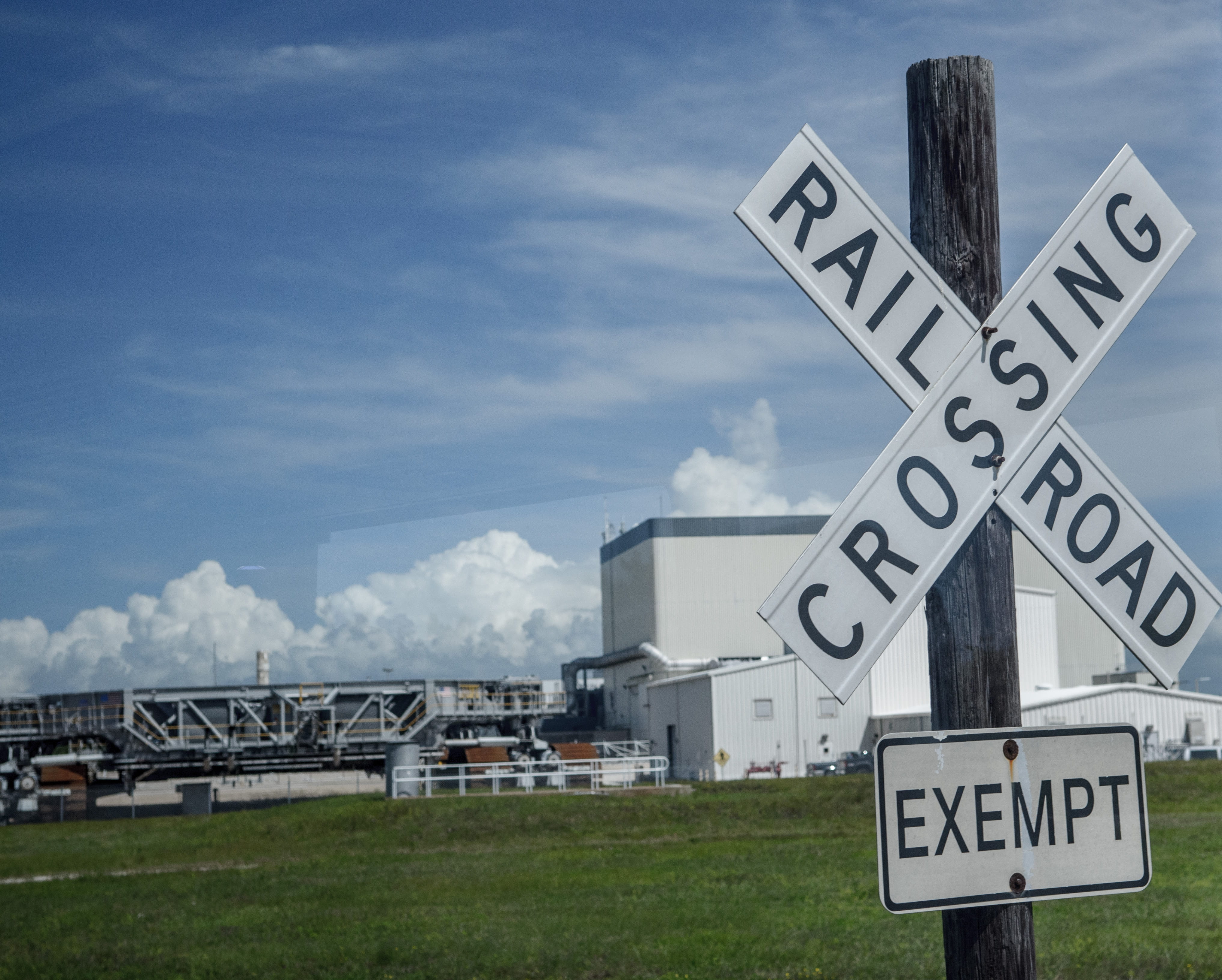 text, cloud - sky, directional sign, architecture, arrow symbol, road, guidance, outdoors, direction, road sign, no people, railroad, holiday, nature, rockets, HD Wallpaper