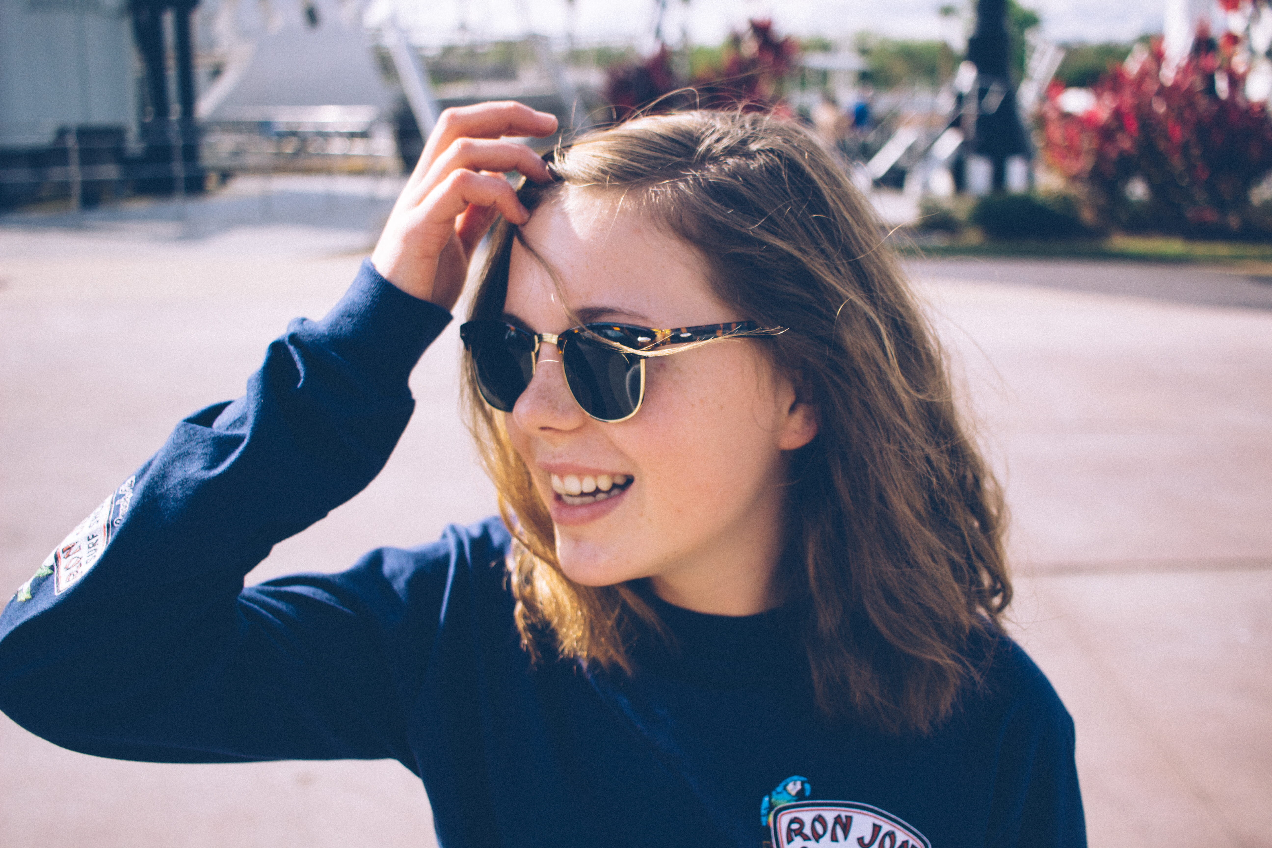 kennedy space center, holding, lifestyles, day, fashion, girl, glasses, sunglasses, sun, teenager, hair, young adult, long hair, smile, united states, smiling, HD Wallpaper