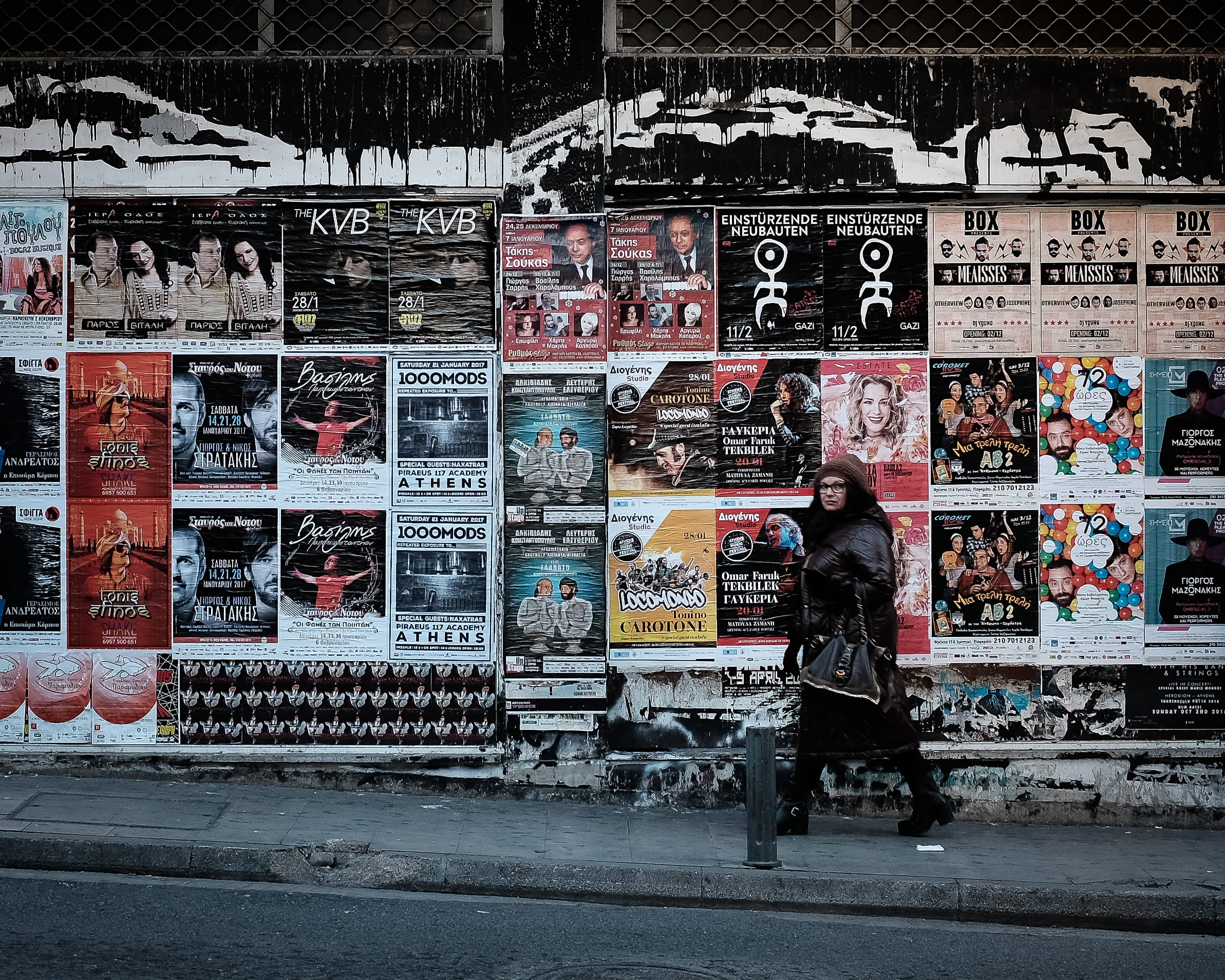 graffiti, day, retail display, architecture, street photography, athens, large group of objects, abundance, choice, text, creativity, built structure, city, HD Wallpaper