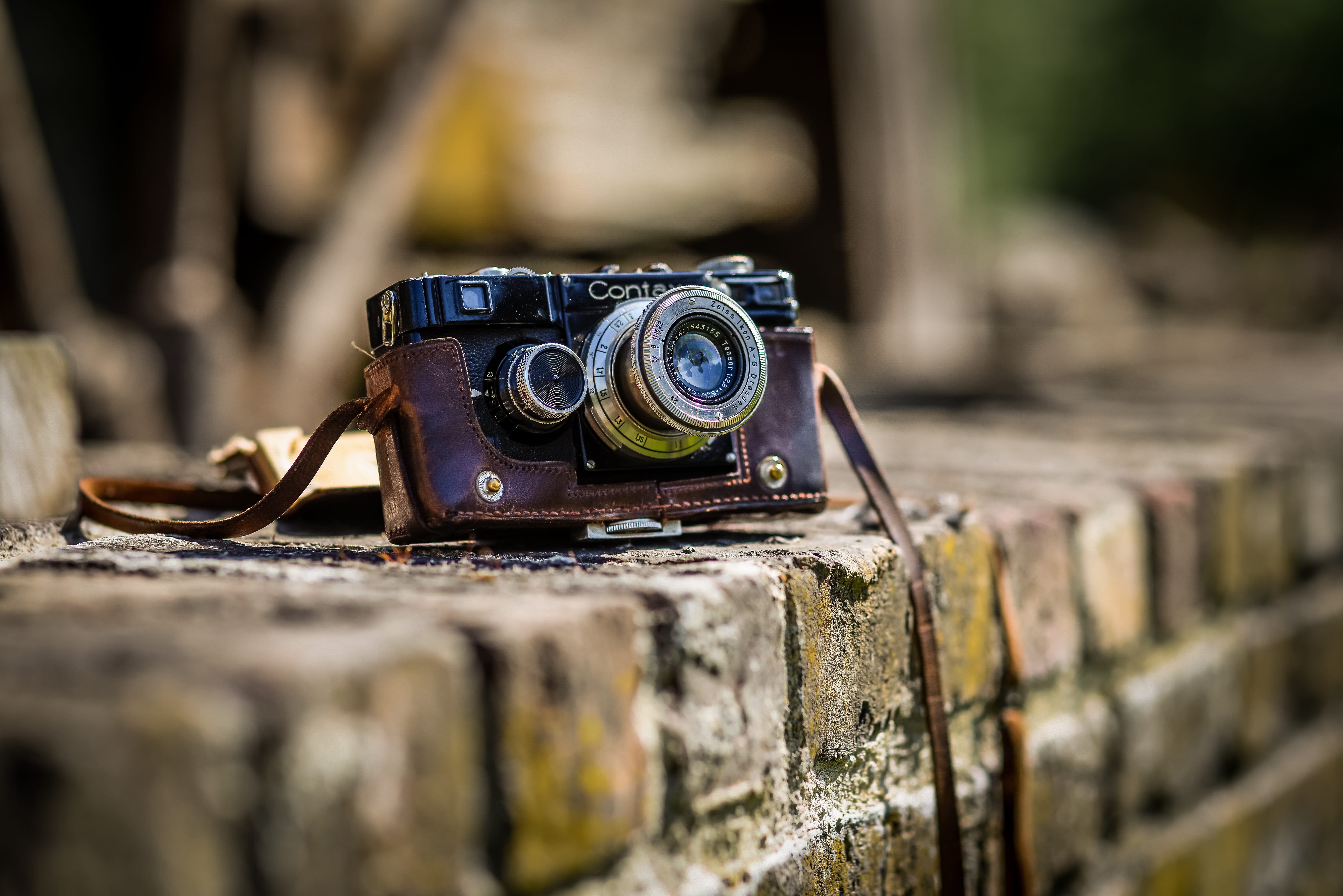 outdoors, contax, black, retro, slr, vintage, antique, photography, brick, obsolete, analogue, history, selective focus, brown, film, lens - optical instrument, HD Wallpaper