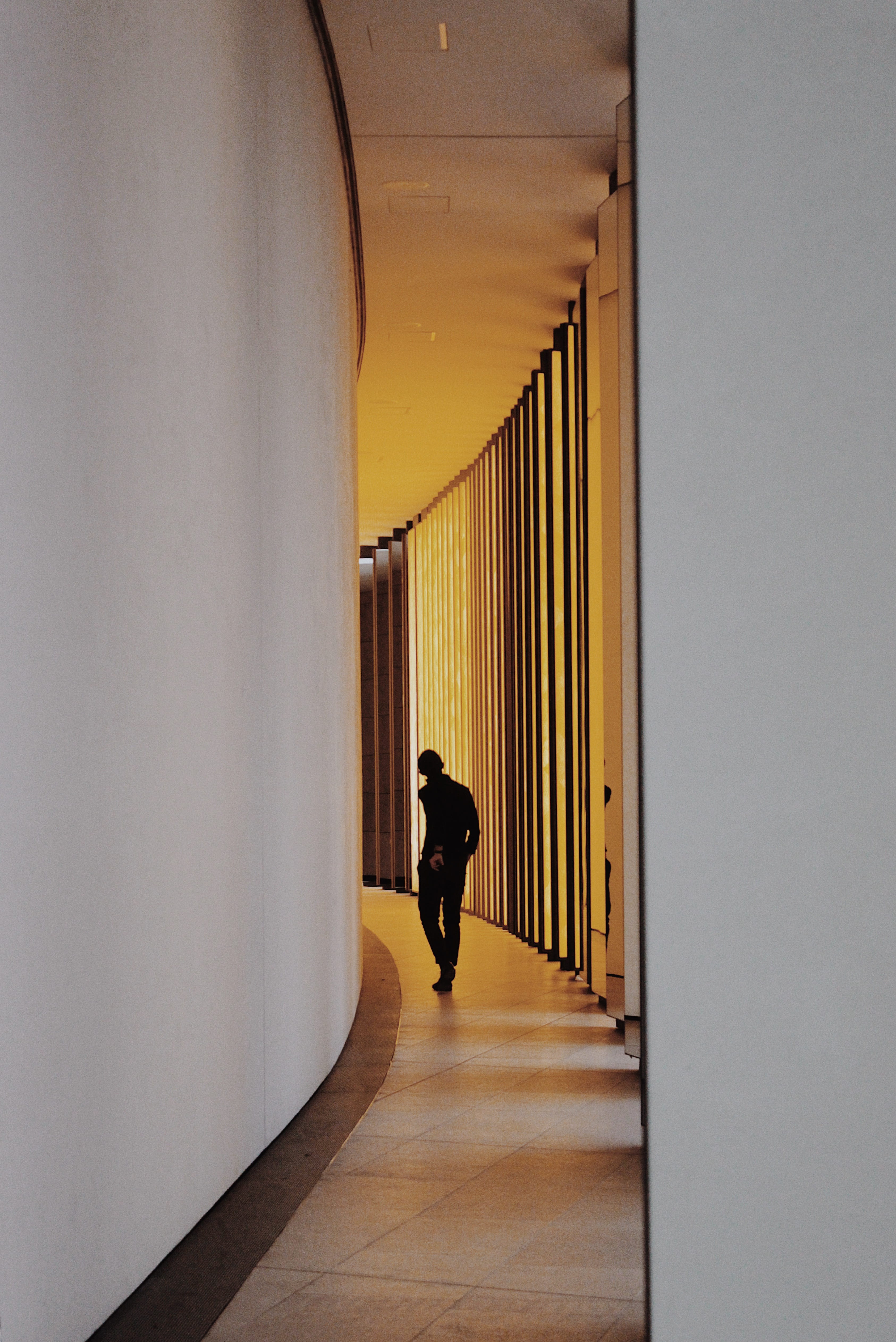 direction, arcade, leisure activity, the way forward, interior design, person, full length, indoors, architectural column, corridor, day, wall - building feature, Phone HD Wallpaper