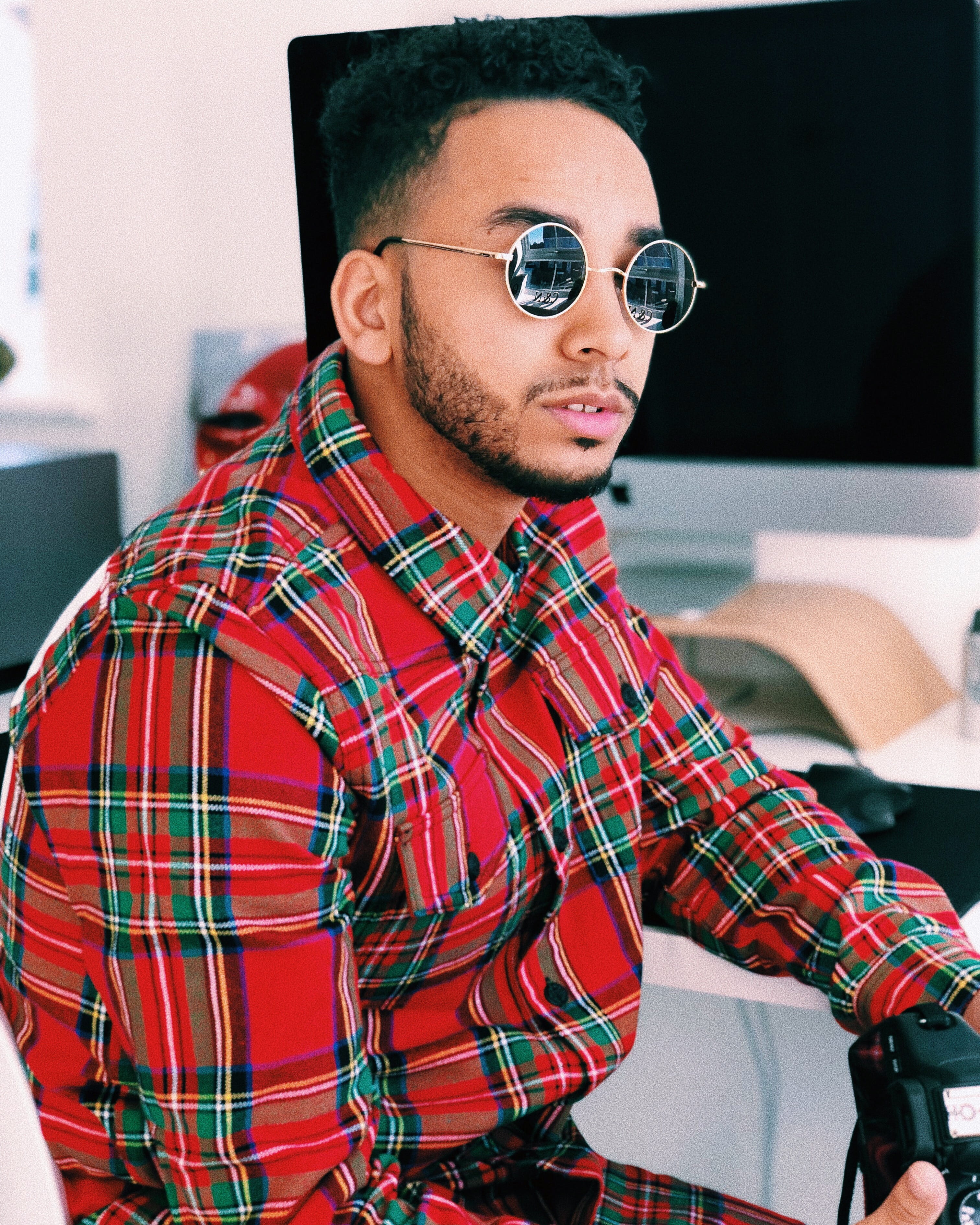 clothing, leisure activity, face, glasses, young adult, portrait, sunglasses, front view, real people, off-white, focus on foreground, united kingdom, men, Phone HD Wallpaper