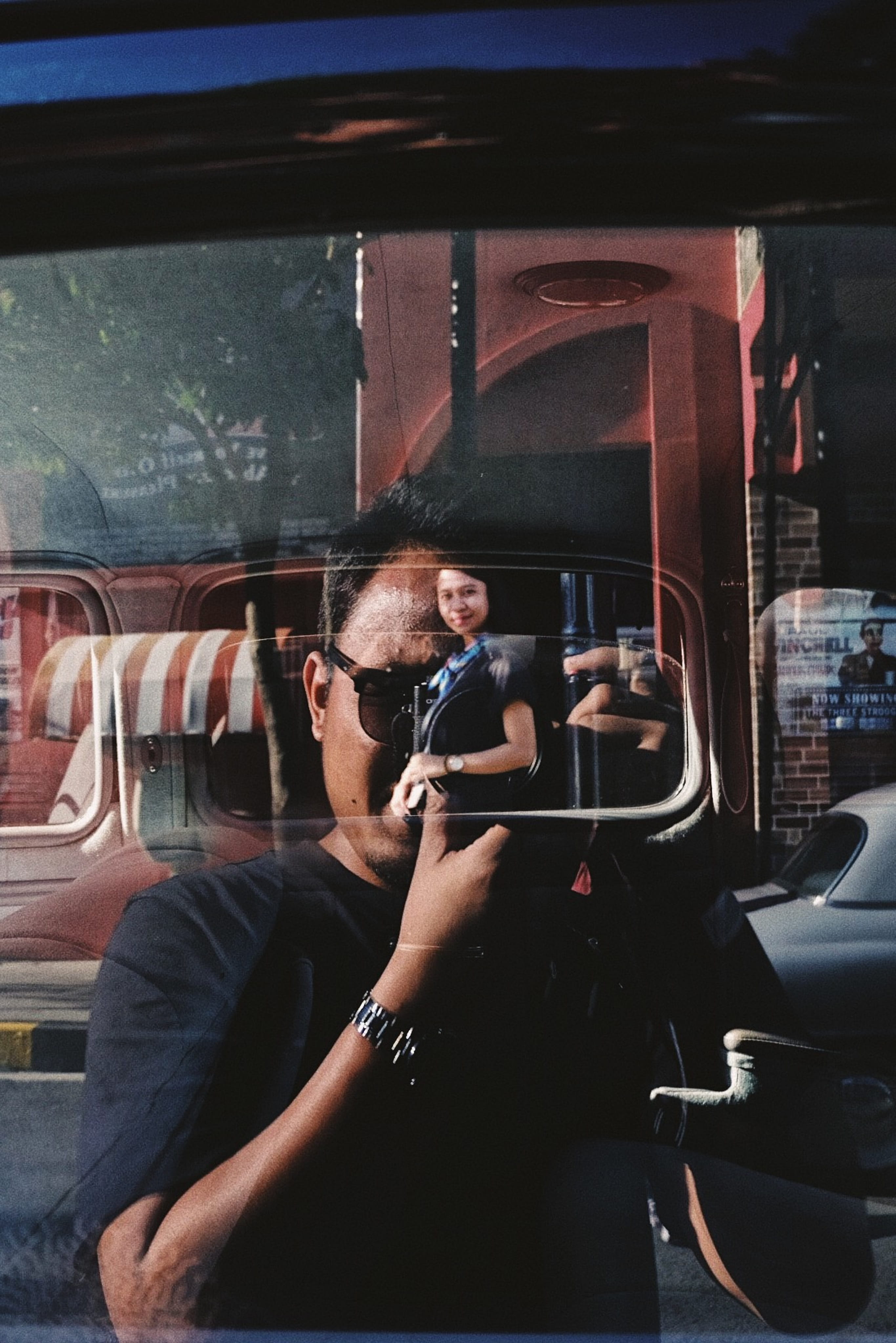 person, holding, telephone, car, vehicle, 4K, lifestyles, window, photography, black, front view, sitting, restaurant, wireless technology, camera, bus, Phone HD Wallpaper