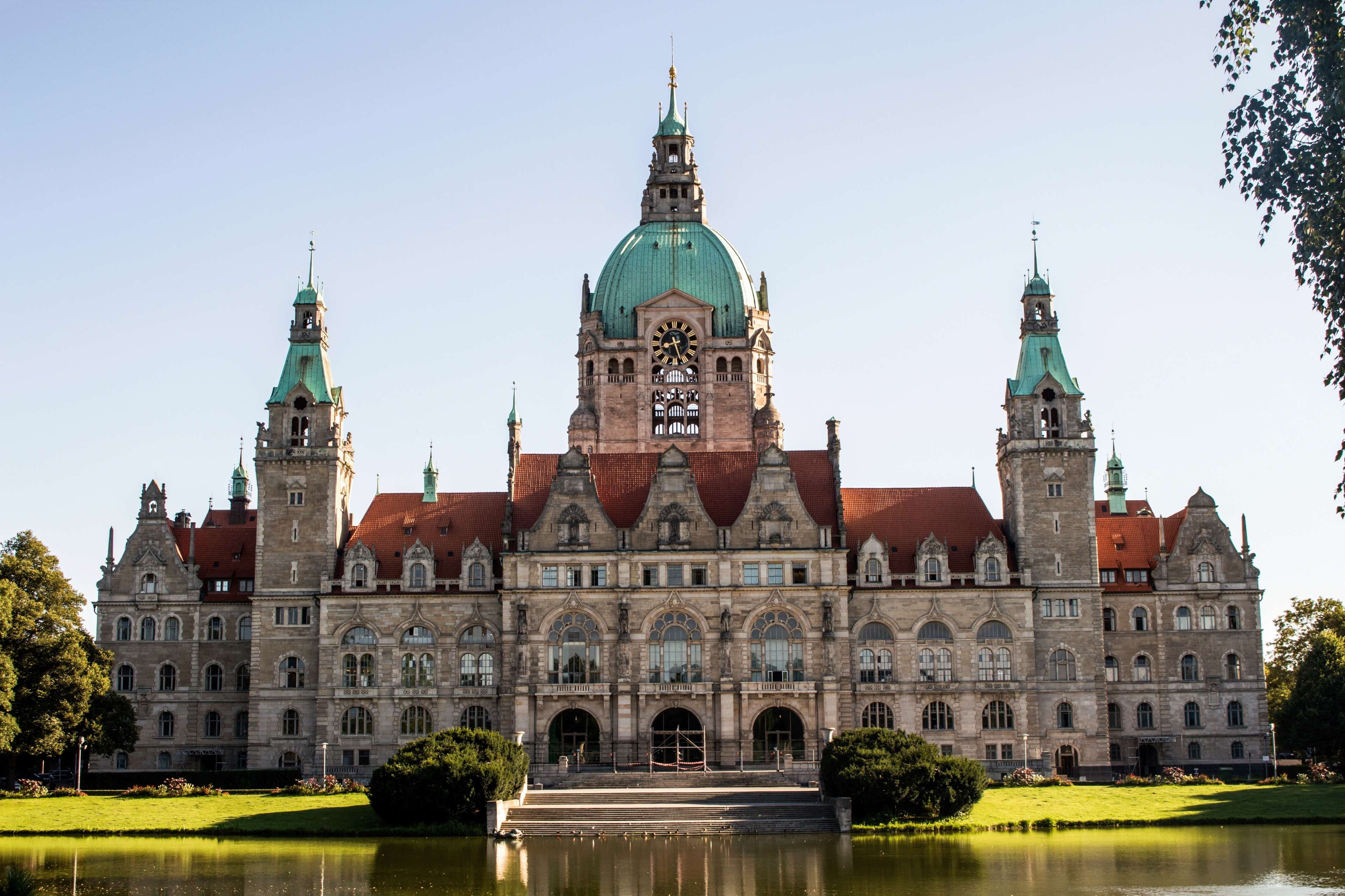 no people, 4K, building exterior, europe, city hall, saxony, historical, day, travel destinations, travel, spire, tower, hannover, built structure, rathaus, HD Wallpaper