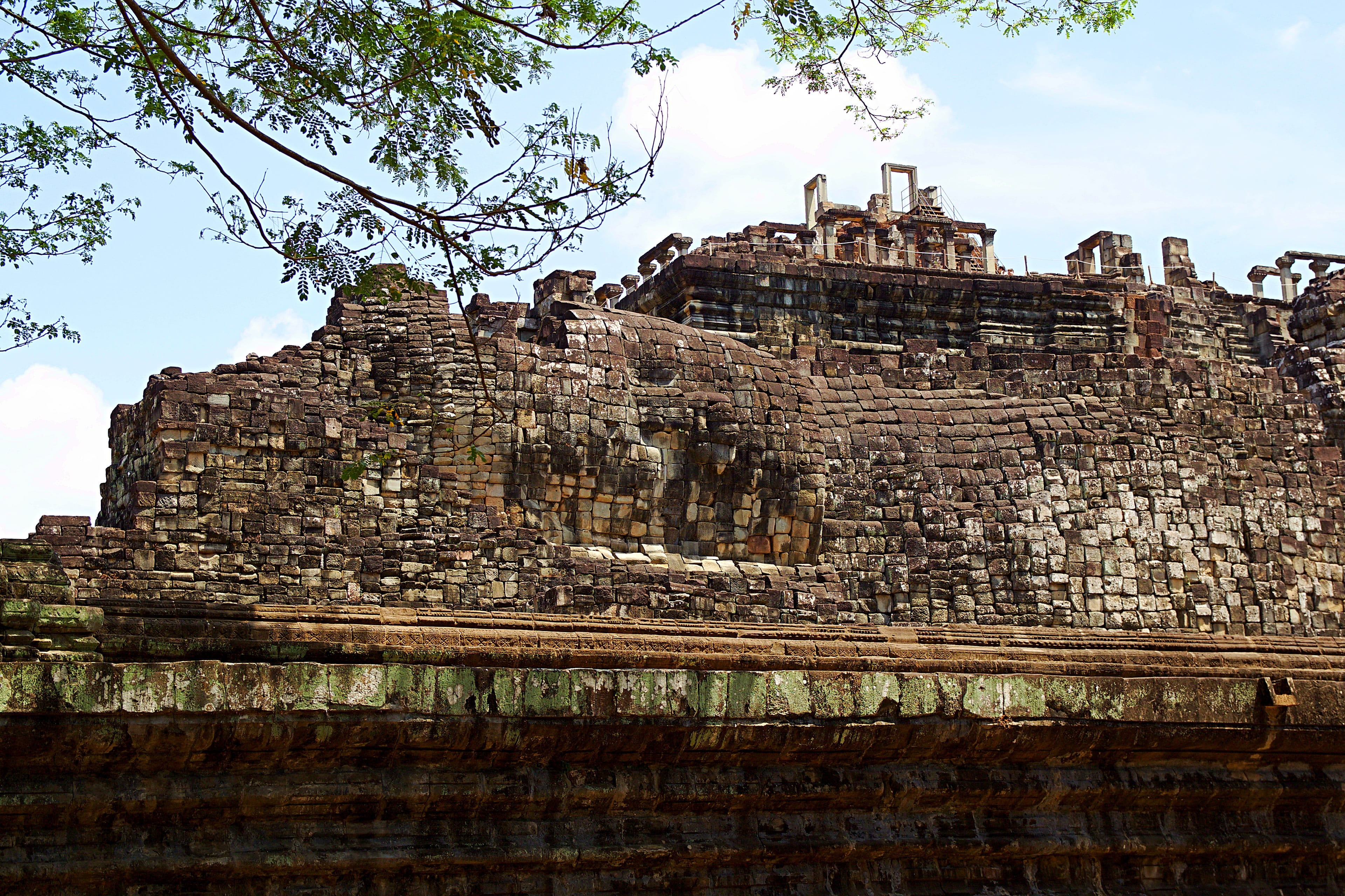 outdoors, asia, history, places of interest, tourism, spirituality, jungle, building exterior, unesco world heritage, ruined, temple complex, old, ancient, HD Wallpaper