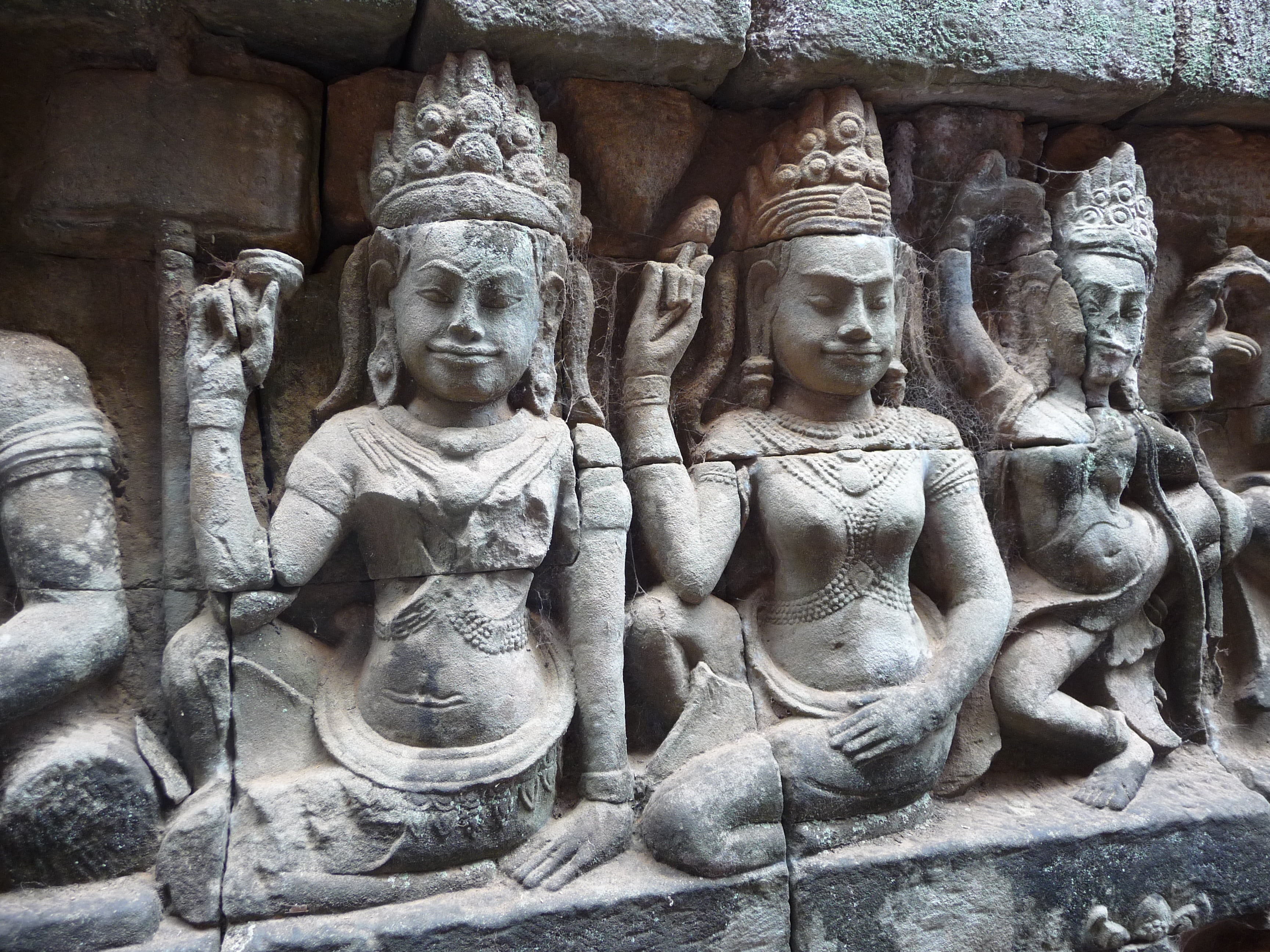 art and craft, wat, ancient history, asia, belief, craft, buddhism, built structure, cambodia, representation, 2K, no people, architecture, siem reap, HD Wallpaper