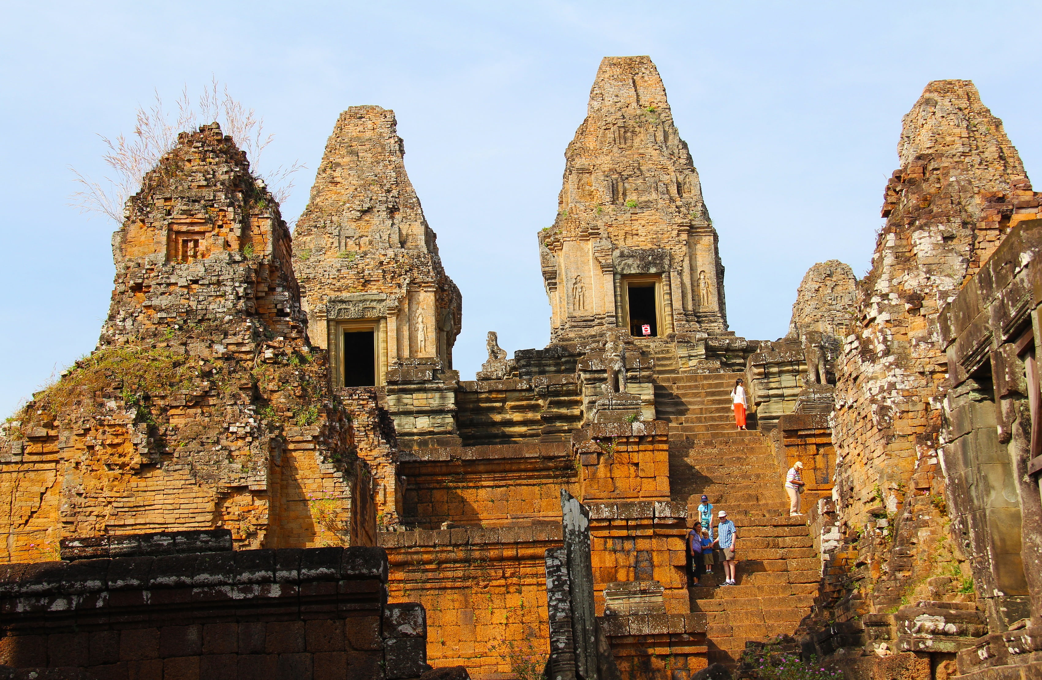 place of worship, architecture, travel destinations, siem reap, khmer, ancient civilization, spirituality, building exterior, tourist, old ruin, asia, archaeology, HD Wallpaper
