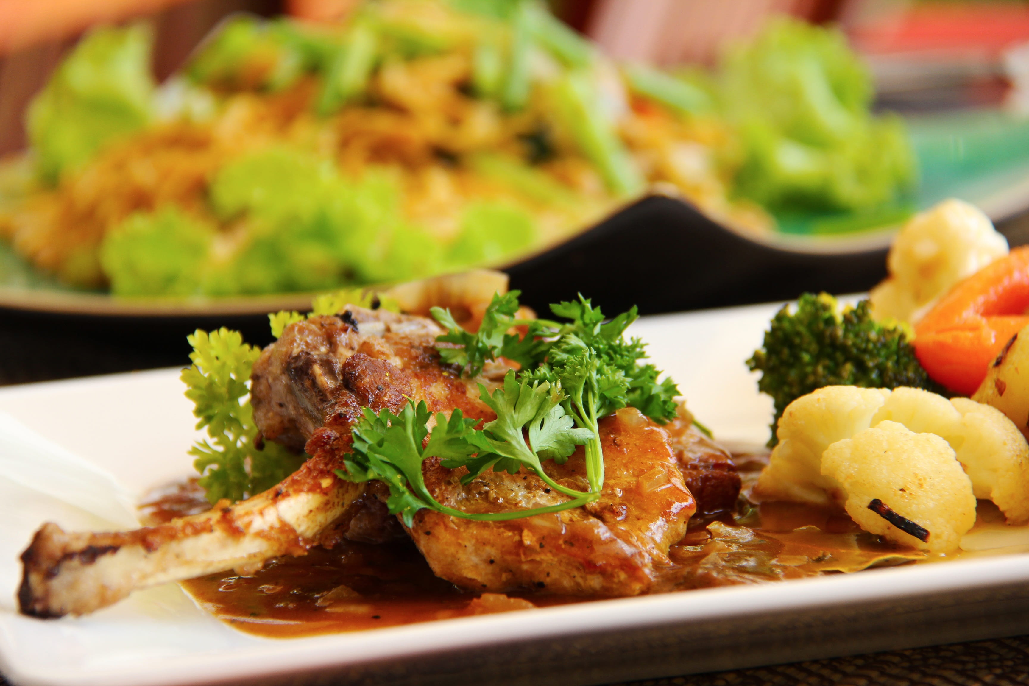 siem reap, cambodia, crockery, no people, gourmet, beef, food and drink, food, 2K, lunch, ready-to-eat, resort, lamb chop, restaurant, close-up, healthy eating, HD Wallpaper
