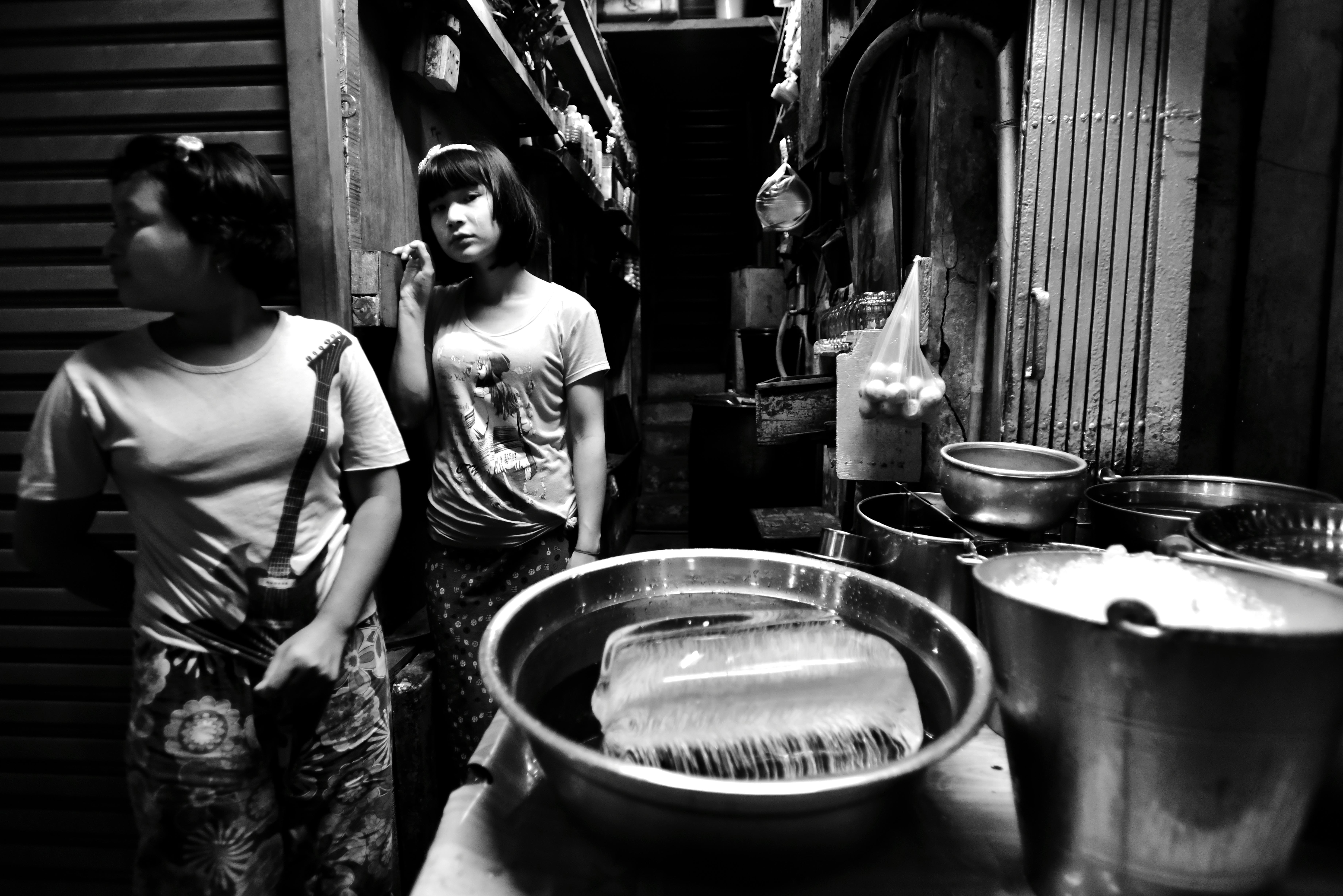 5K, container, people, chinatown, indoors, street photography, yangon, casual clothing, bw, kitchen utensil, household equipment, domestic room, ice cream, HD Wallpaper