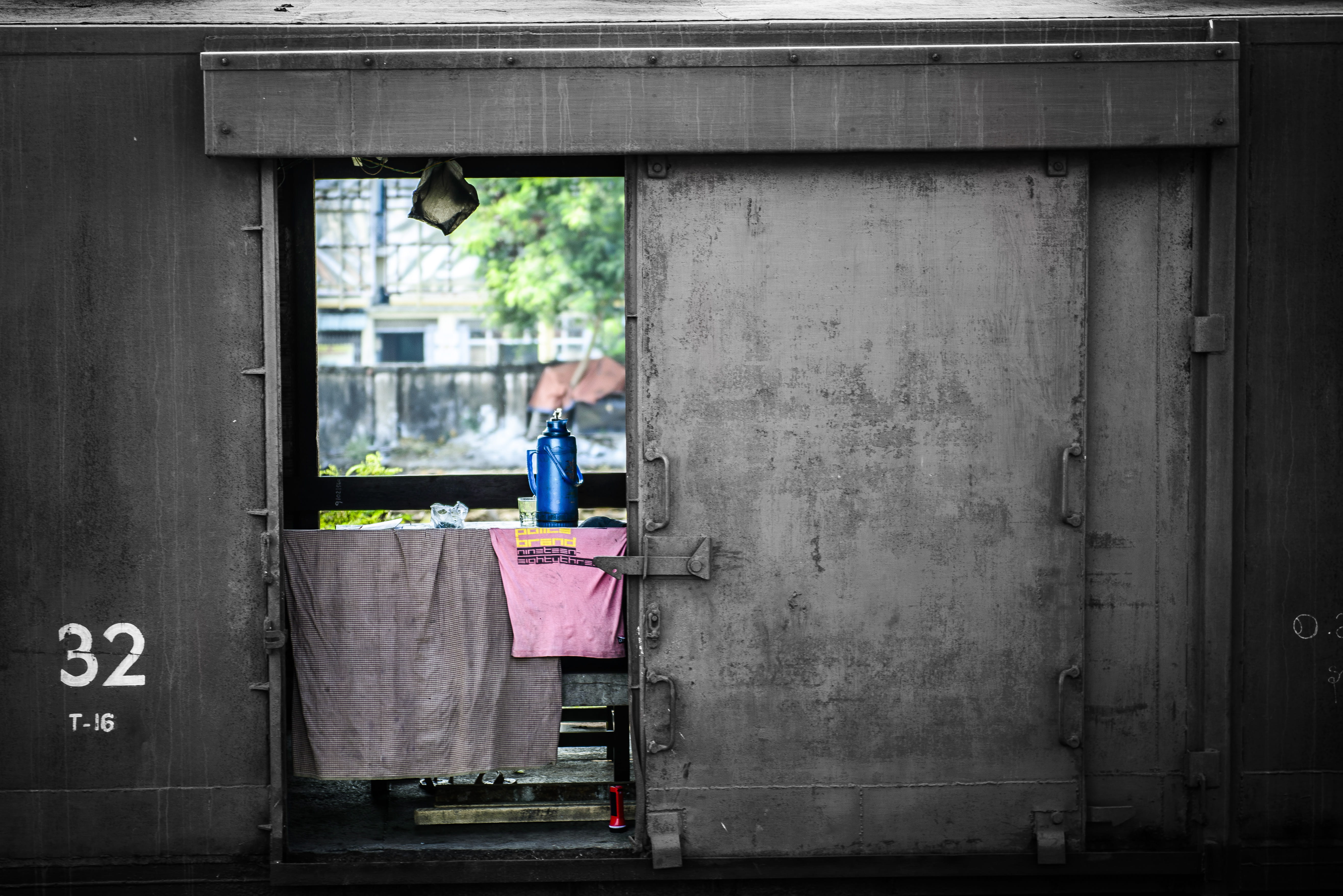 outdoors, yangon, train, 5K, door, built structure, standing, real people, casual clothing, day, women, architecture, wagon, holding, window, building exterior, HD Wallpaper