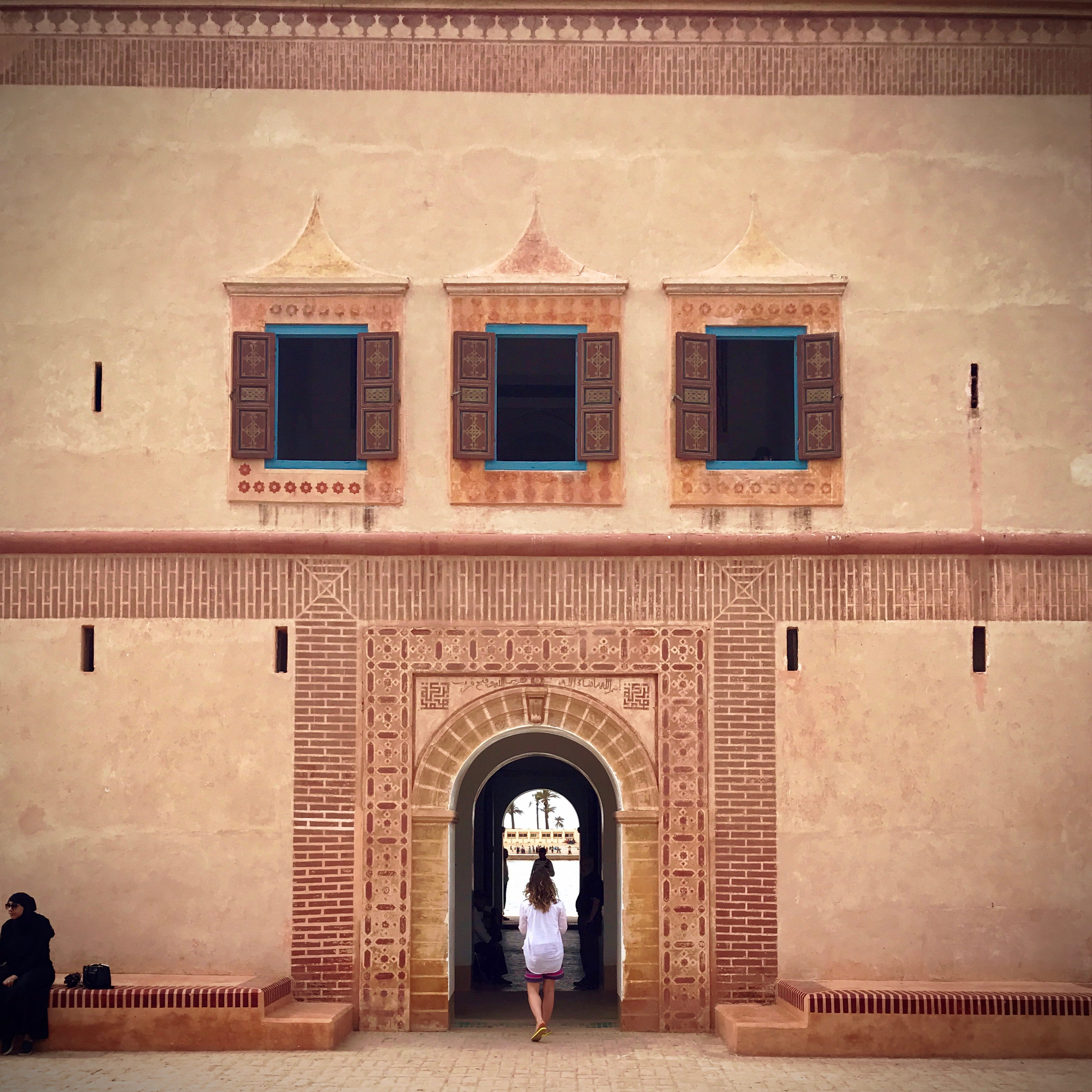 the past, sky, window, adult, walking, travel destinations, menara, 4K, morocco, people, building exterior, architecture, open, house, outdoors, built structure, Phone HD Wallpaper