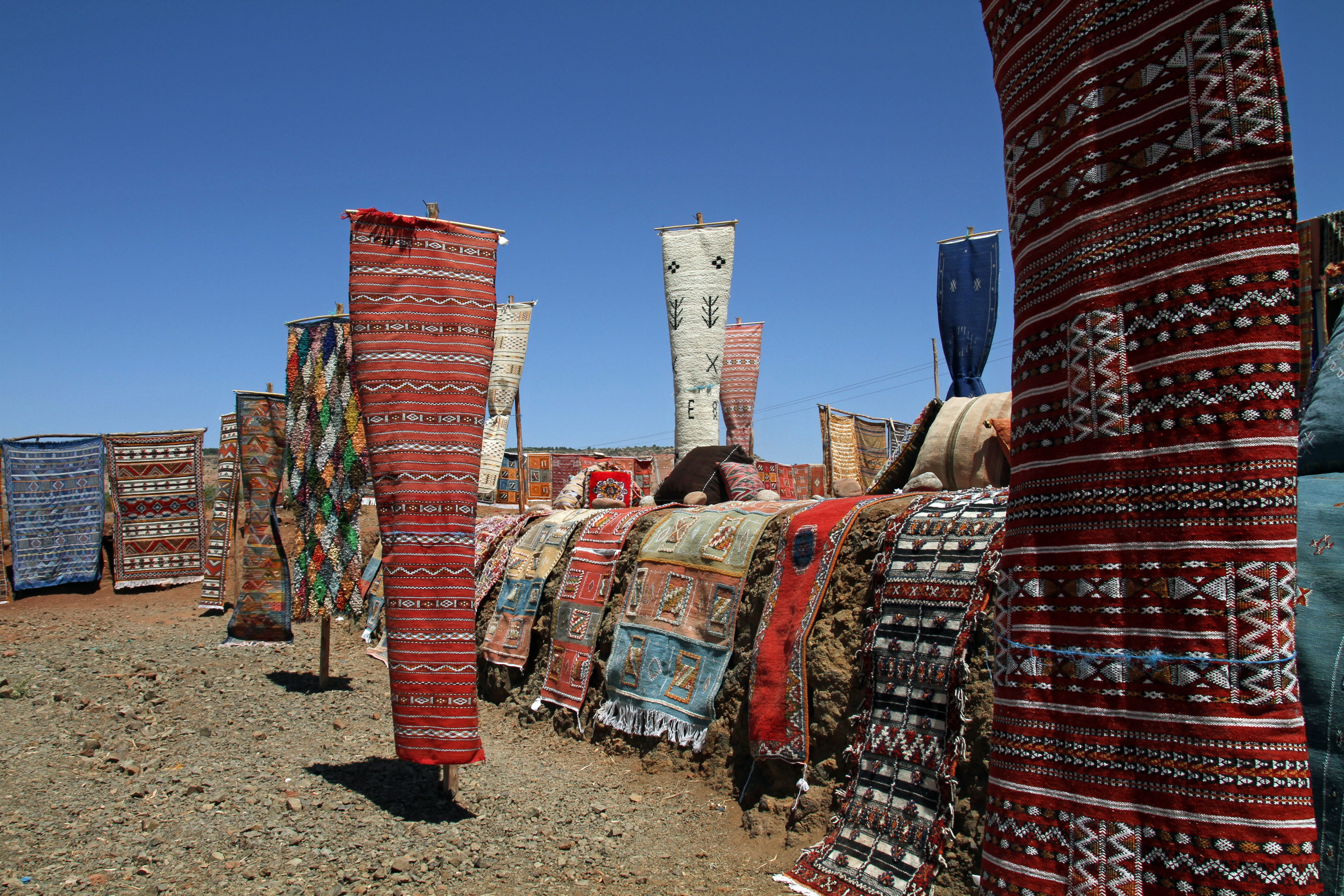 marrakesh, industry, landscape, clear sky, multi colored, religion, blue, nature, outdoors, Morocco, building, art and craft, sky, Rugs, Shop, day, building exterior, HD Wallpaper