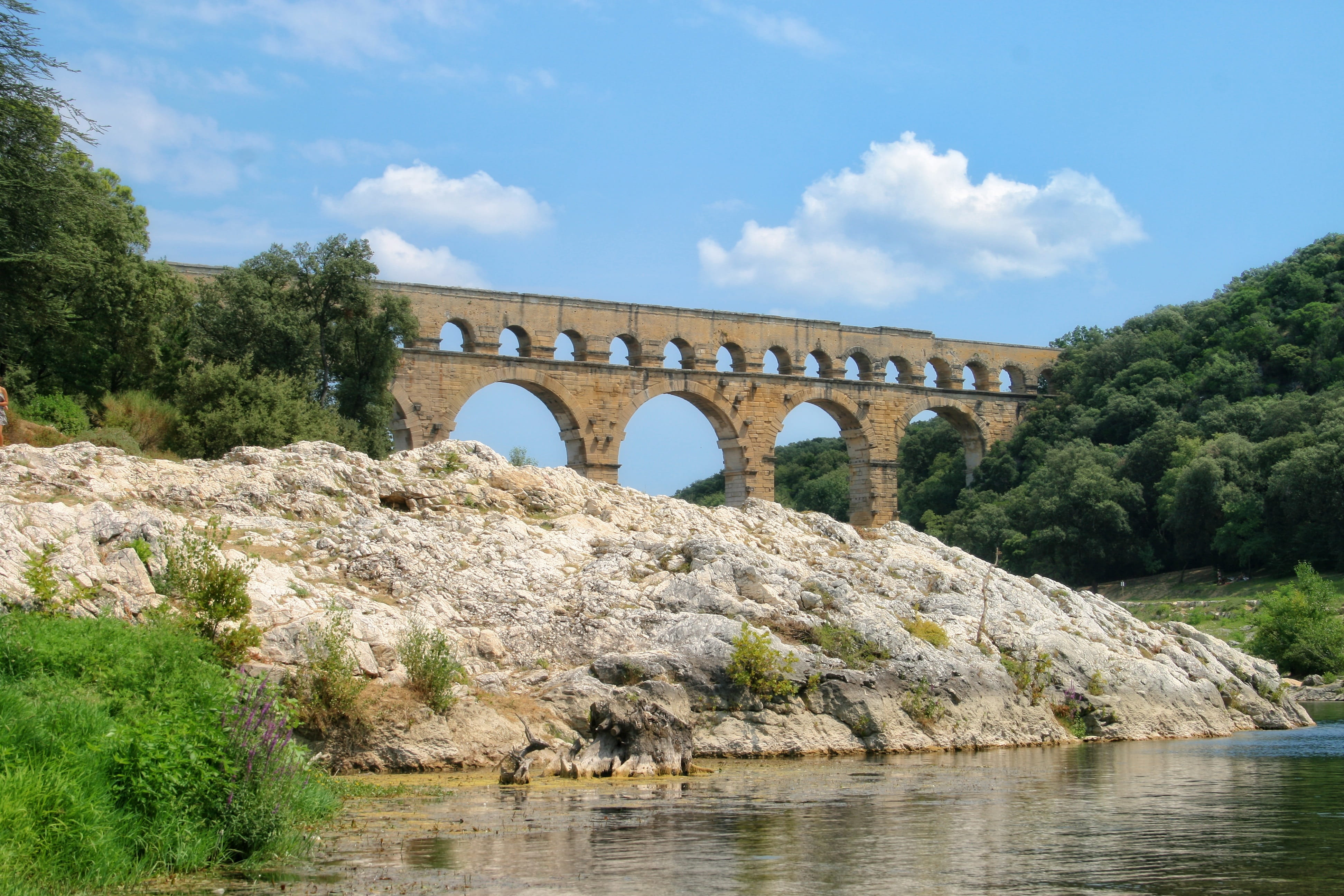 transportation, tree, bridge, Provence, travel destinations, sky, the past, architecture, arched, day, arch bridge, no people, cloud - sky, built structure, HD Wallpaper