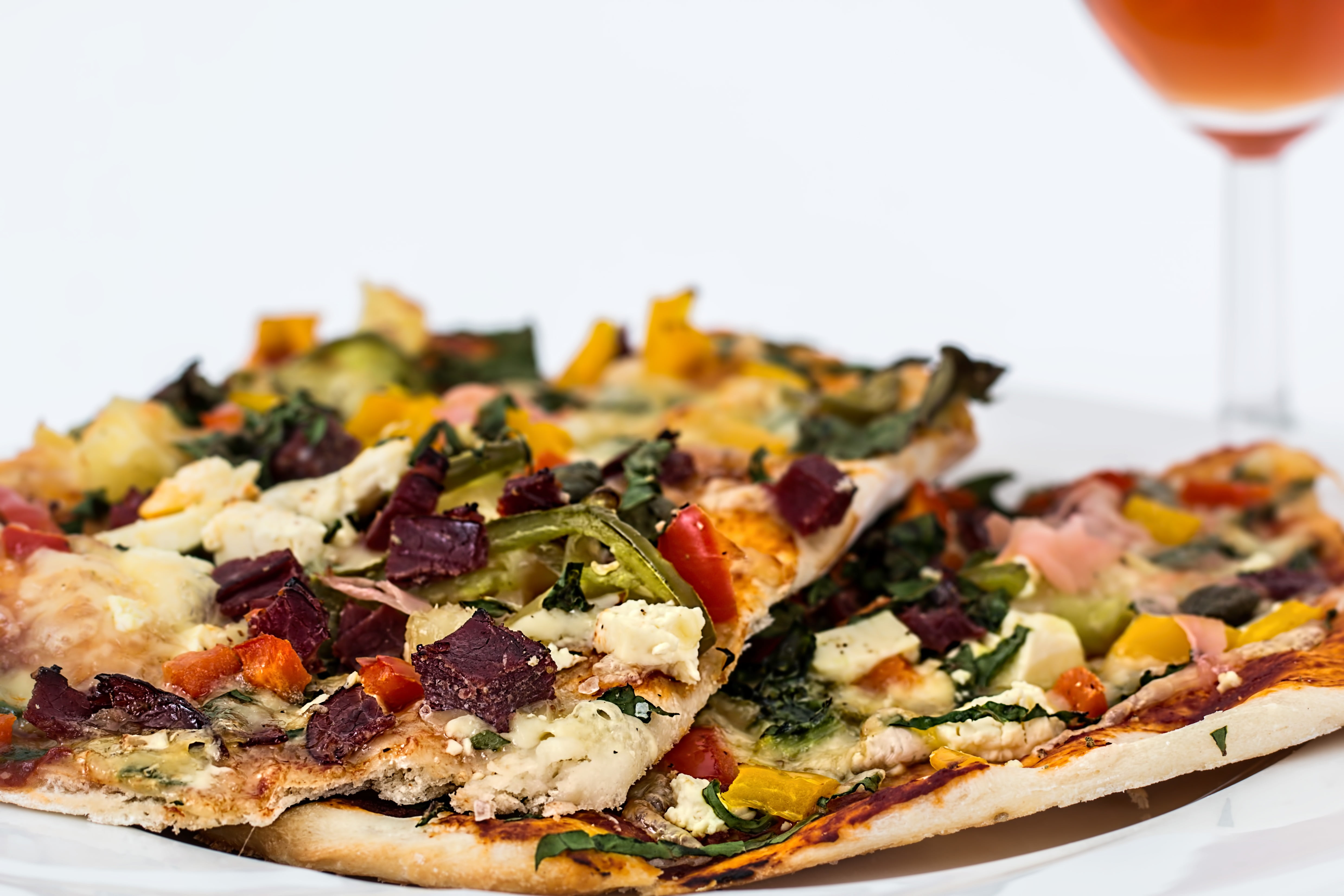 fast, eat, glass, vegetarian food, fruit, no people, wellbeing, food, italian, freshness, dairy product, healthy eating, refreshment, slice, pizza, italian food, HD Wallpaper