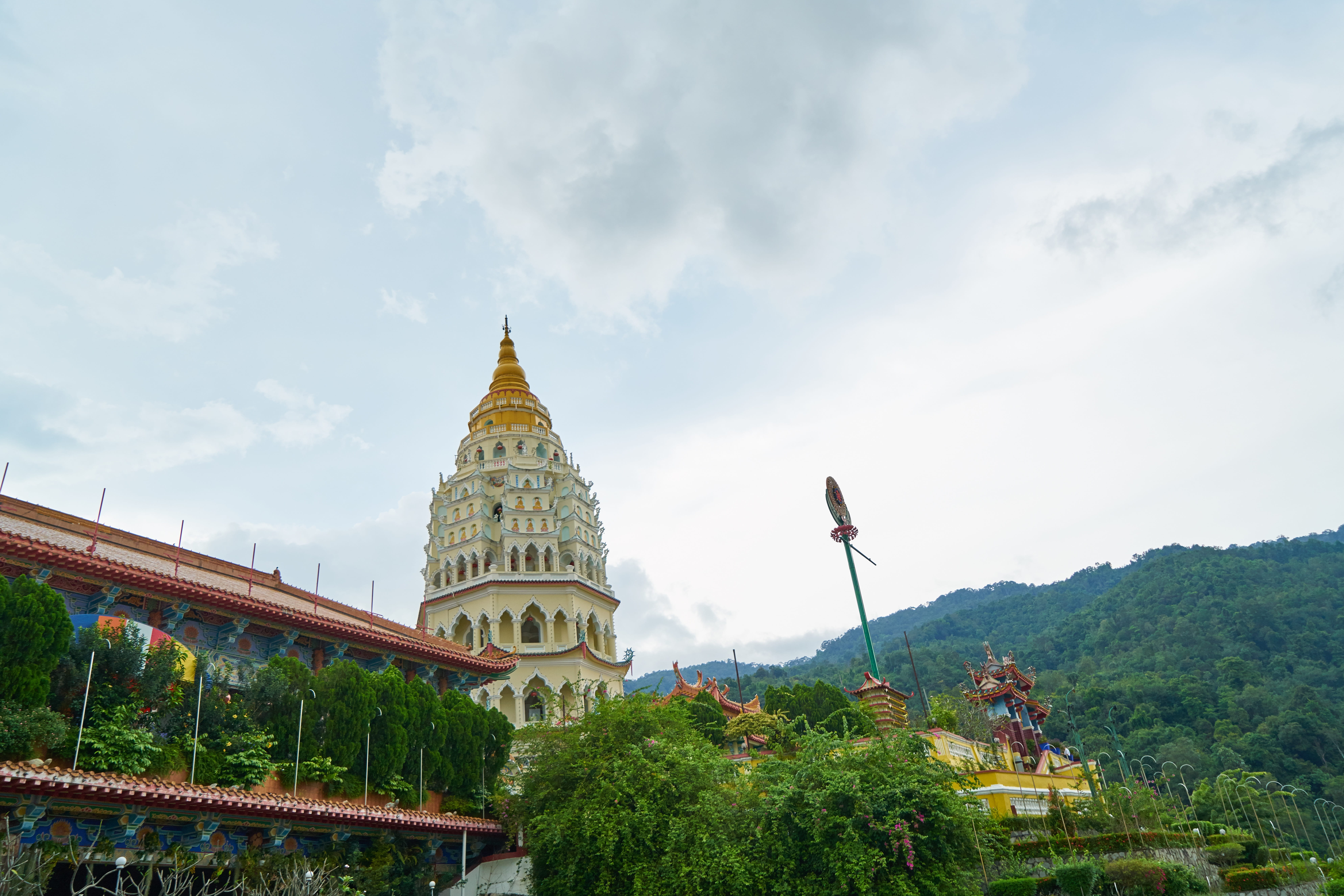 religion, travel, beautiful, day, travel destinations, faith, belief, historical works, asian, outdoors, prayer, the past, no people, buddhist, history, HD Wallpaper