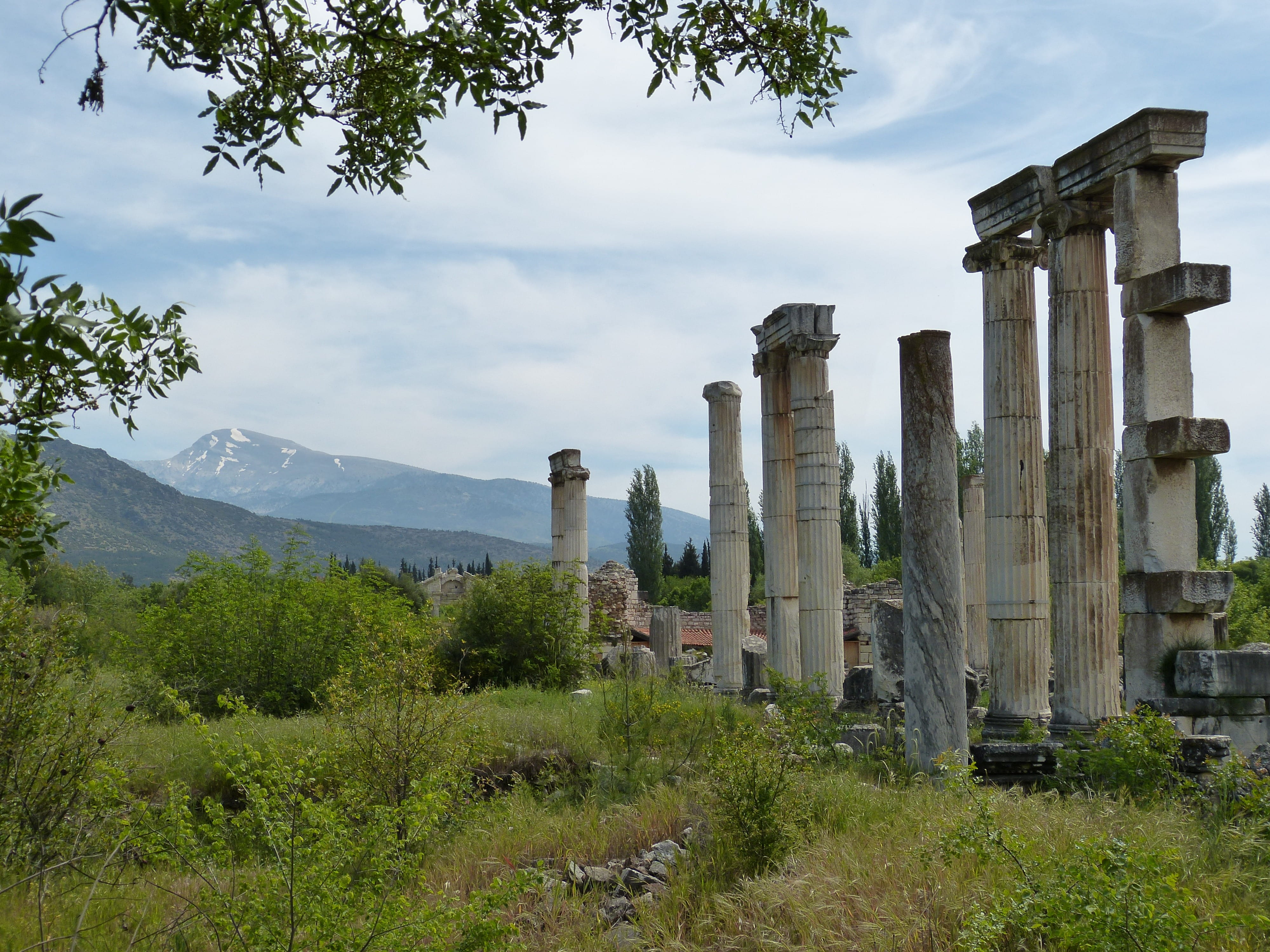 temple, mountains, old ruin, green color, ruined, growth, cloud - sky, field, tourism, antique, architecture, sculptor, antiquity, sky, aphrodisias, tree, HD Wallpaper