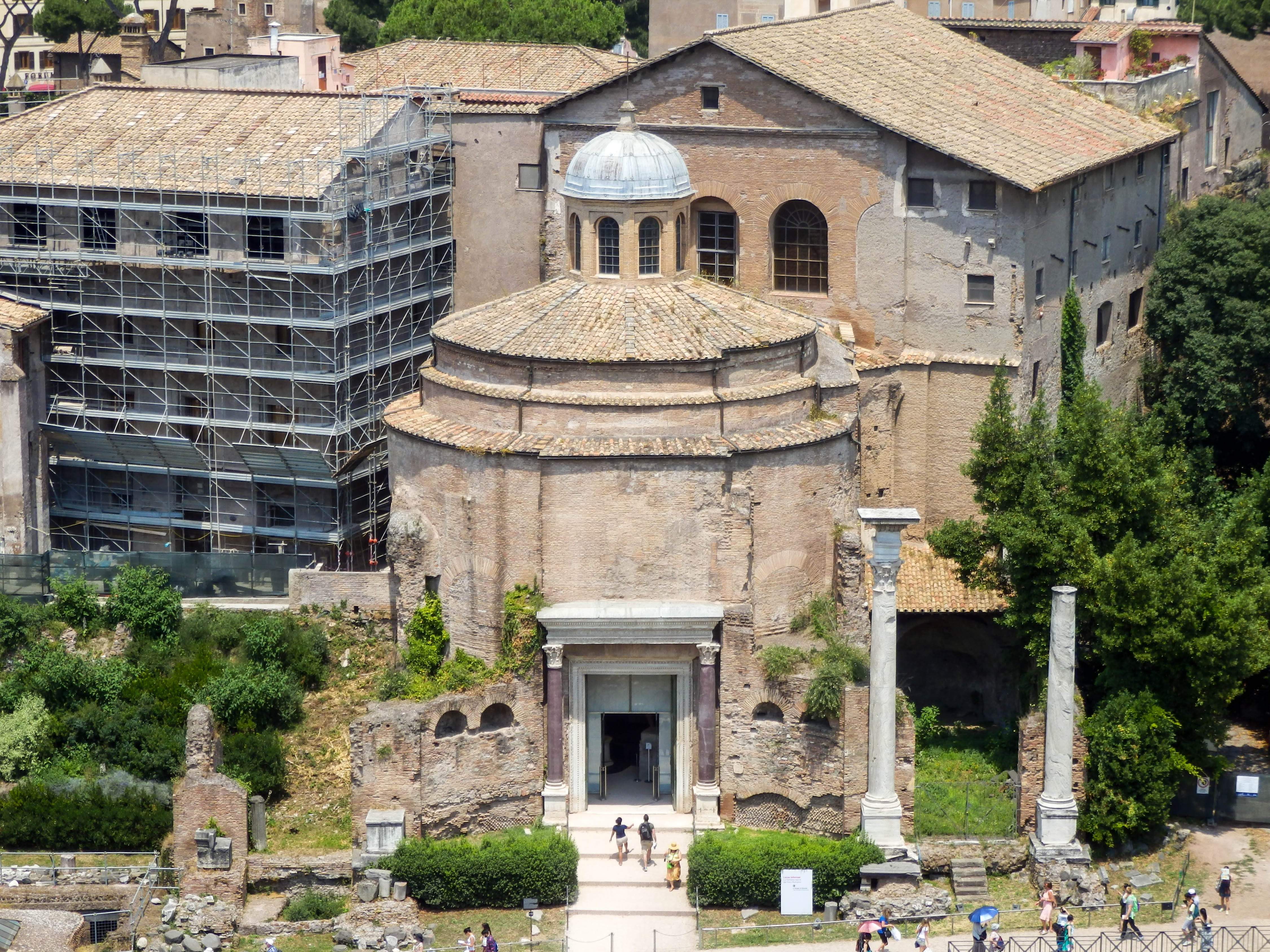 city, holidays, the past, house, building exterior, day, plant, old, 4K, travel destinations, place of worship, architectural column, religion, ancient rome, HD Wallpaper