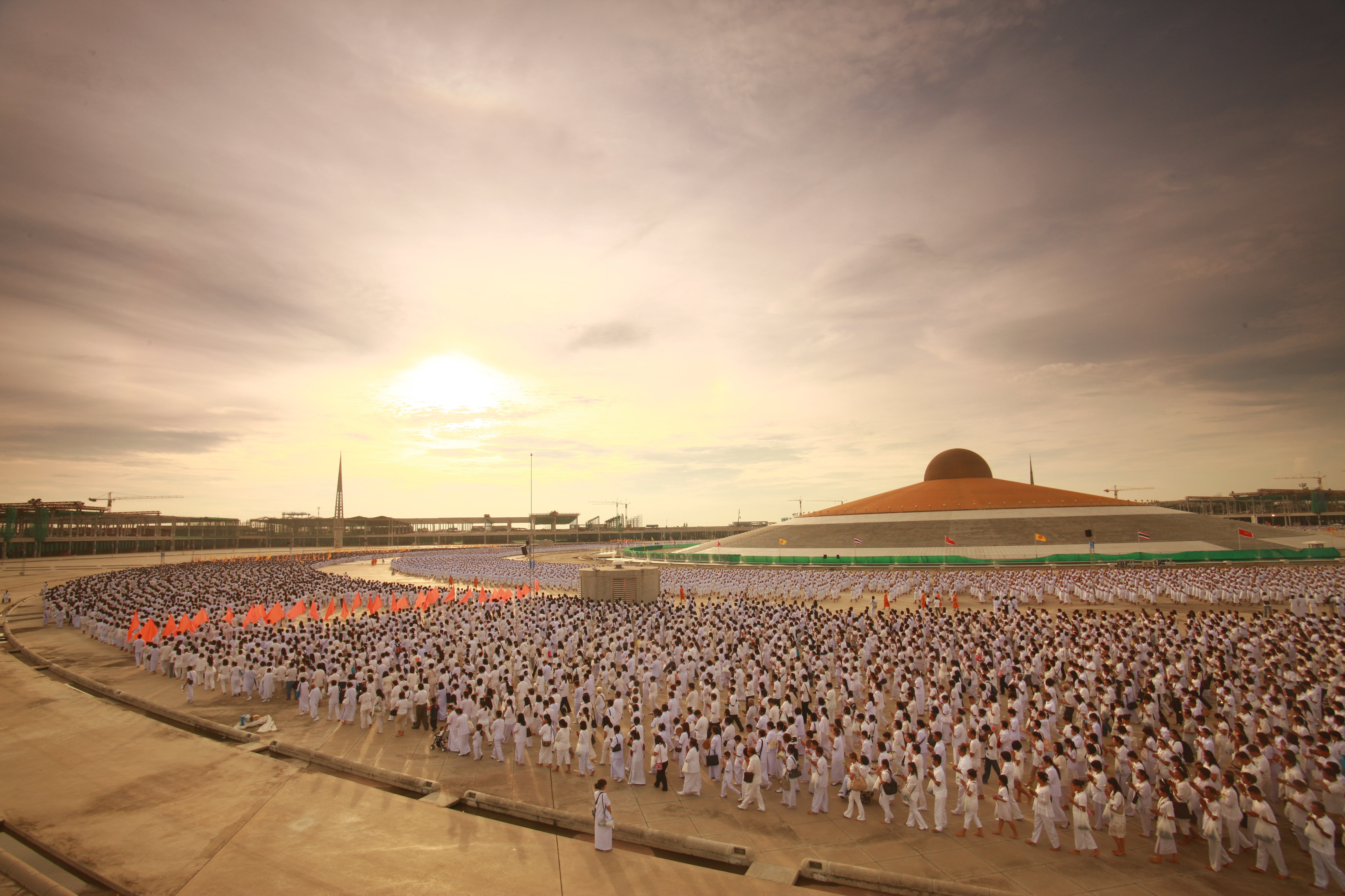 thai, summer, ceremony, statues, phra dhammakaya, buddhists, thailand, monument, priesthood, sea, land, buddha, dhammakaya movement, wat, pagoda, outdoors, HD Wallpaper