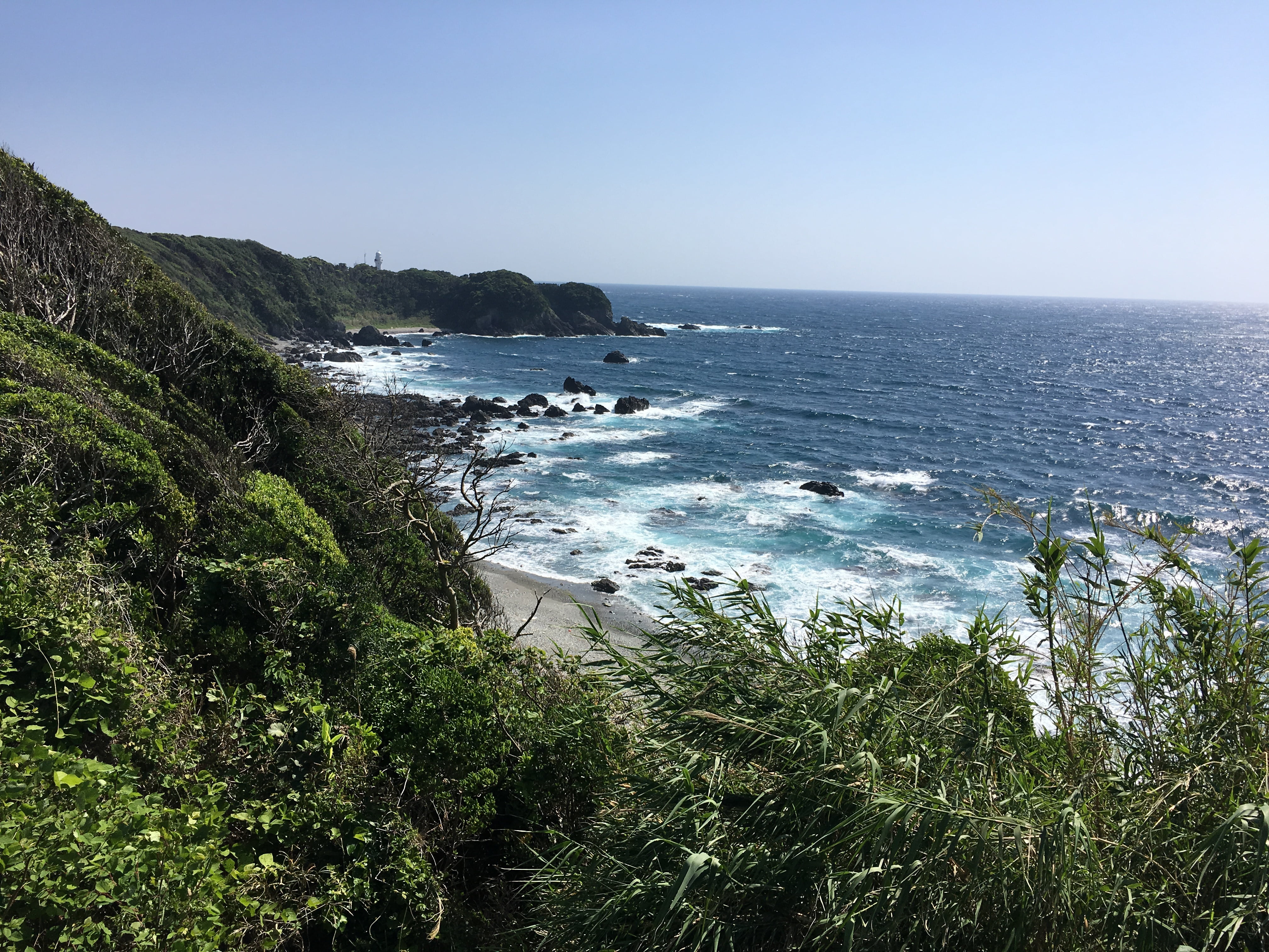 sea, senjojiki, clear sky, japan, tranquility, shirahama, rocky coastline, sky, horizon, beauty in nature, sport, tranquil scene, cliff, coast, plant, no people, HD Wallpaper