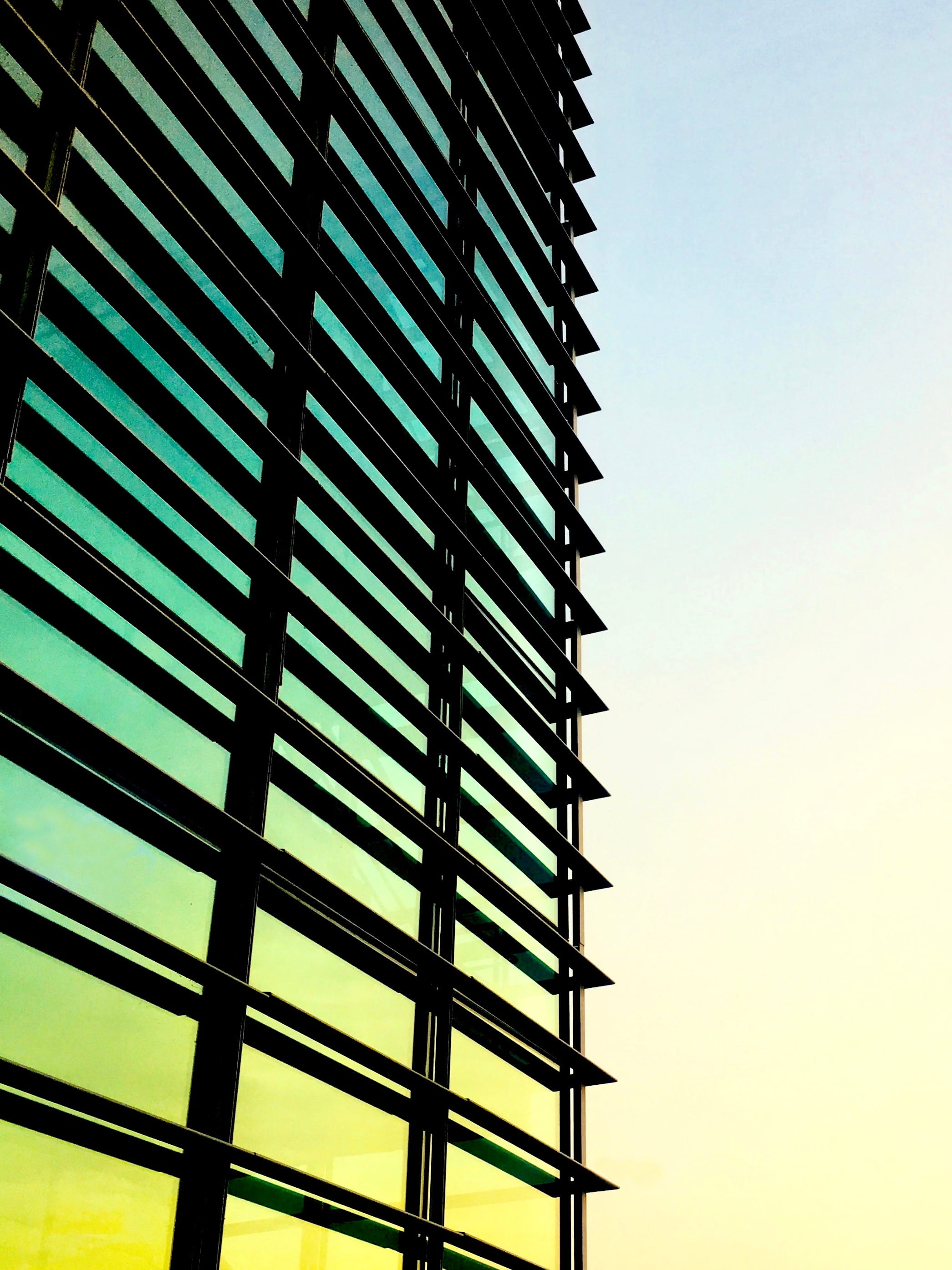 nature, cool, close-up, dusk, low angle view, architecture, geometry, 2K, india, clear sky, modern, outdoors, no people, copy space, gradient, sunset, Phone HD Wallpaper