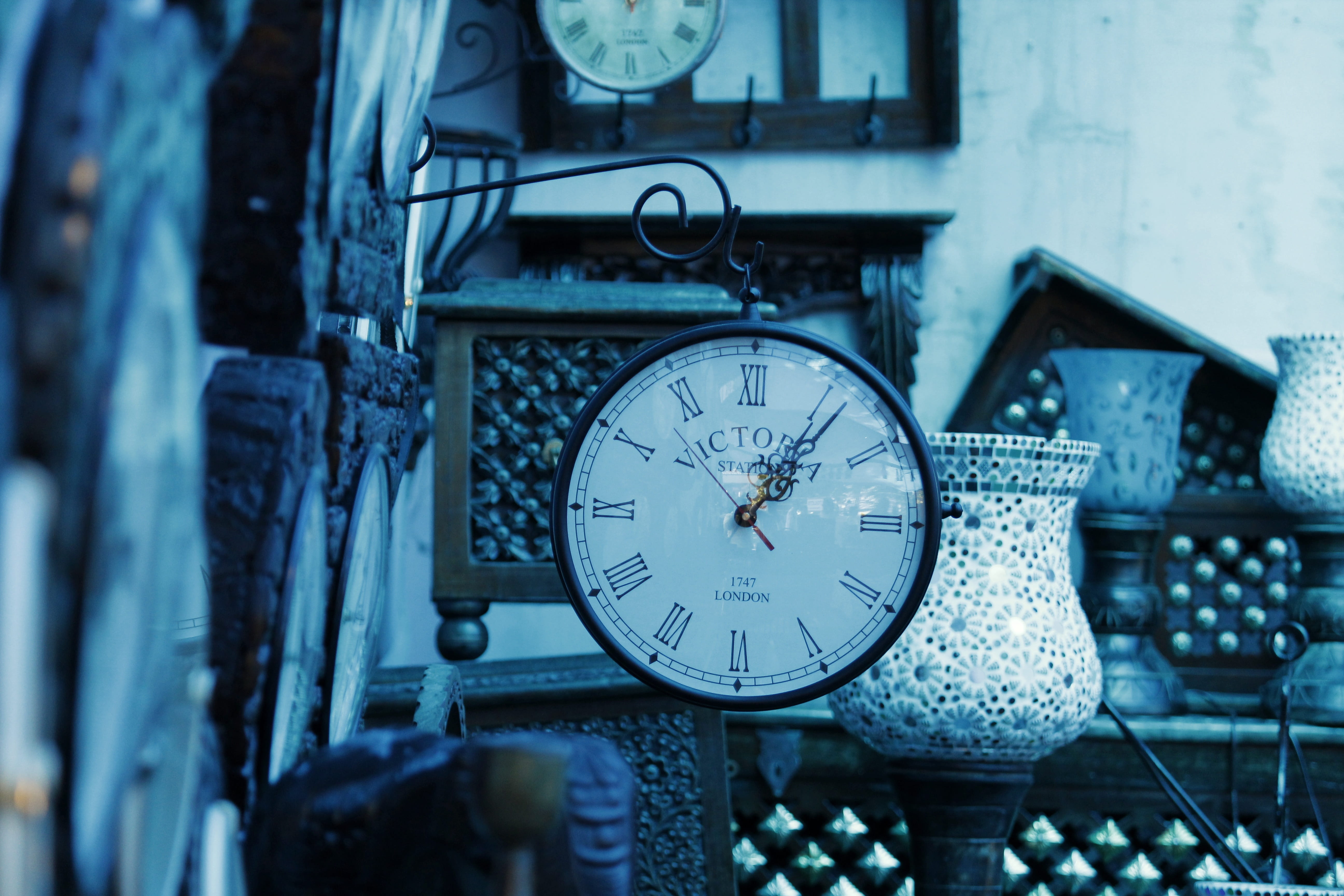 day, clock, glass - material, accuracy, india, time, technology, selective focus, focus on foreground, metal, antiques, circle, gauge, number, no people, HD Wallpaper