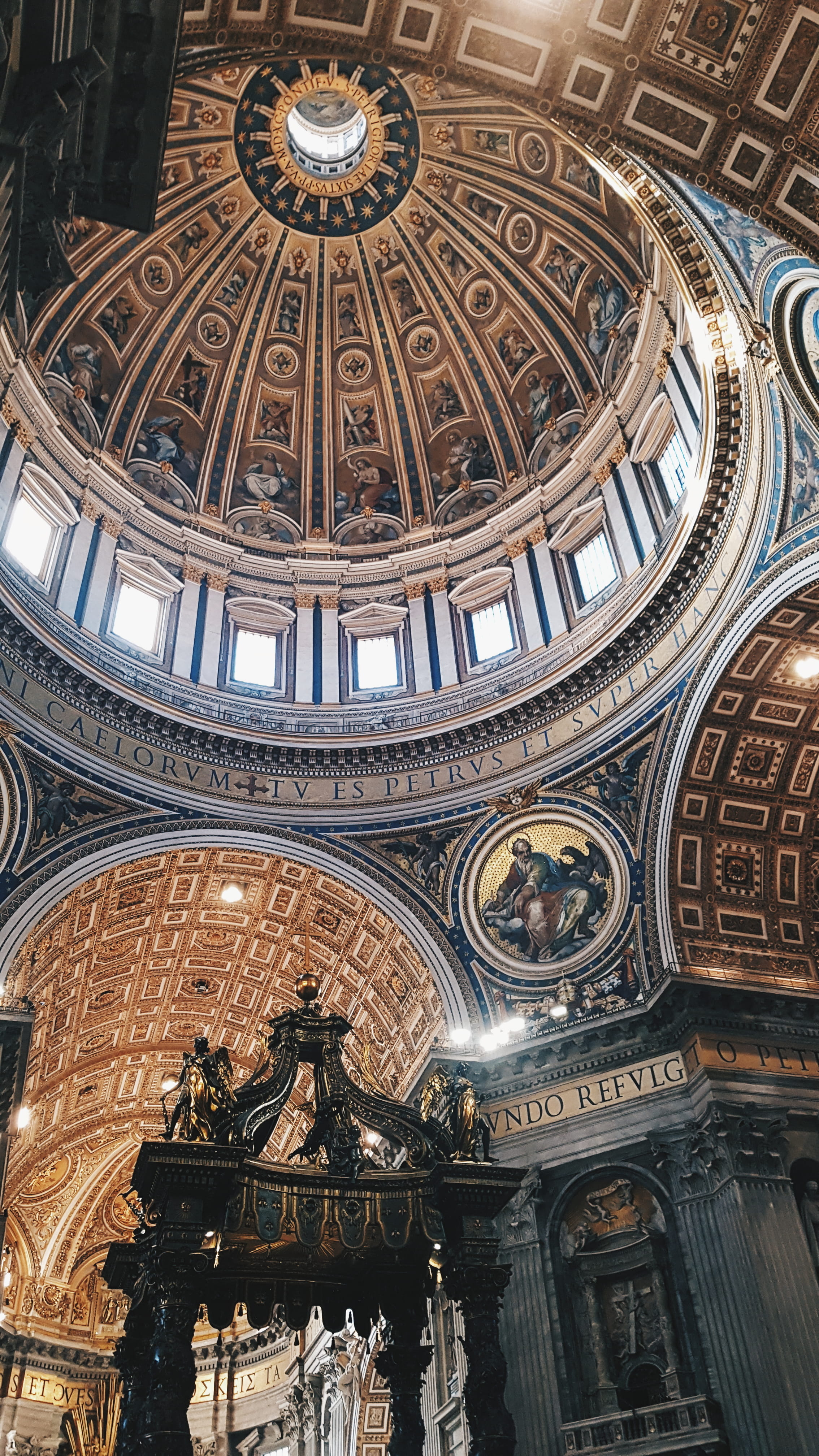 architecture and art, no people, low angle shot, indoors, religion, art and craft, sculptures, art, s, architectural column, dome, fresco, culture, travel destinations, Phone HD Wallpaper
