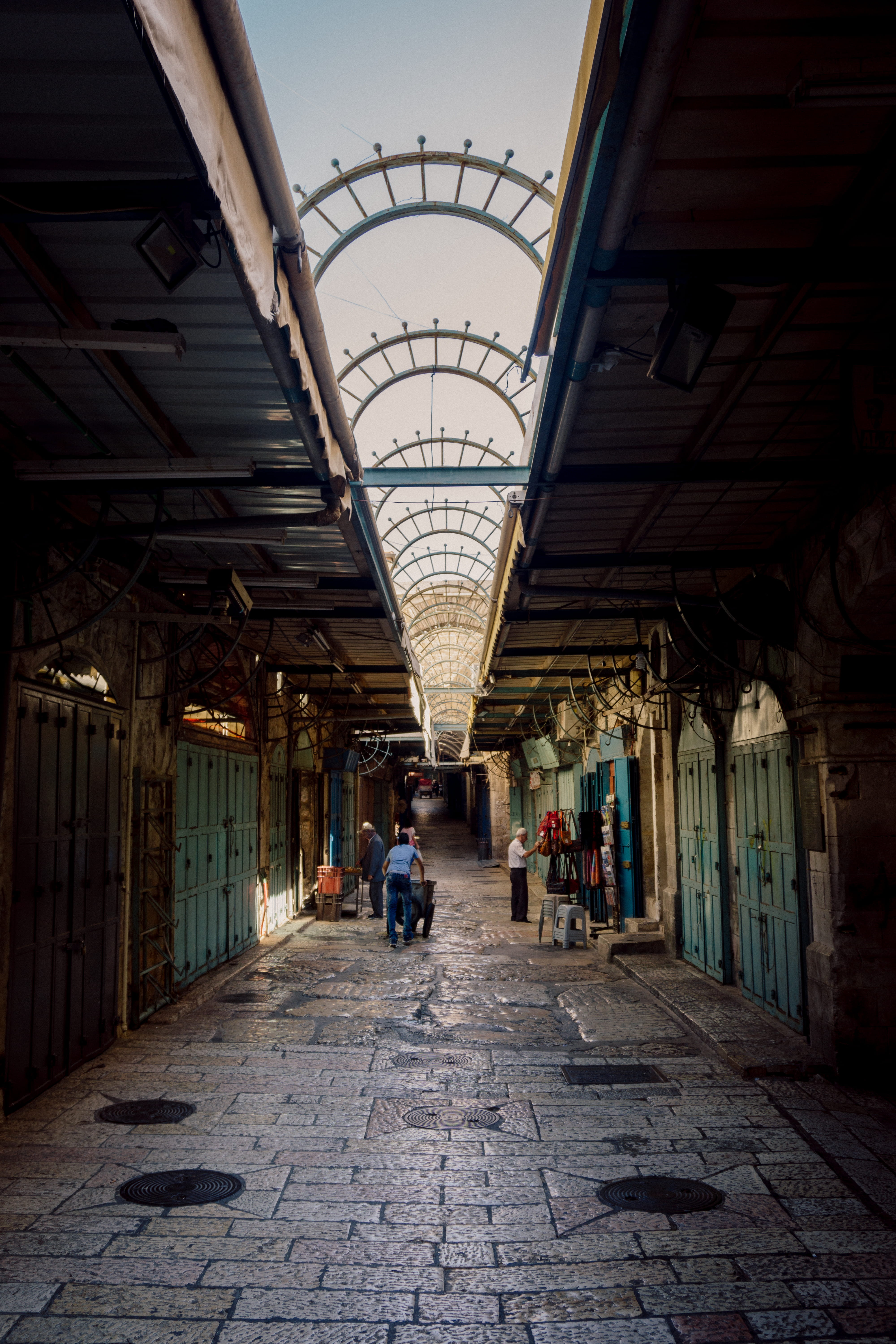 shops, the way forward, diminishing perspective, stone, ceiling, alley, men, lifestyles, one person, shop, real people, jerusalem, architectural column, Phone HD Wallpaper