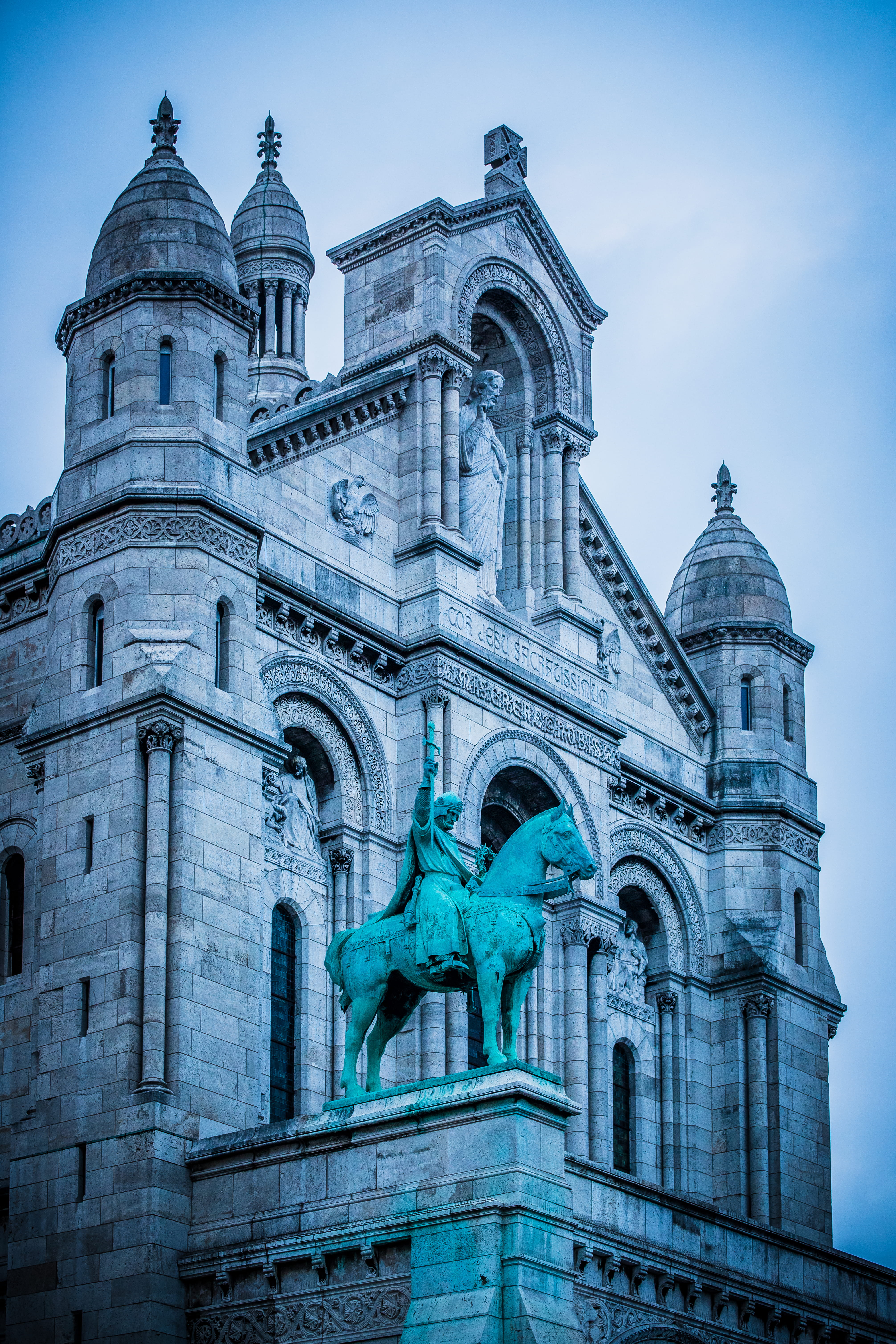 front, spire, mammal, steeple, animal, spirituality, dome, 5K, nature, sacred heart basilica, low angle view, religion, horse, sky, architecture, france, Phone HD Wallpaper