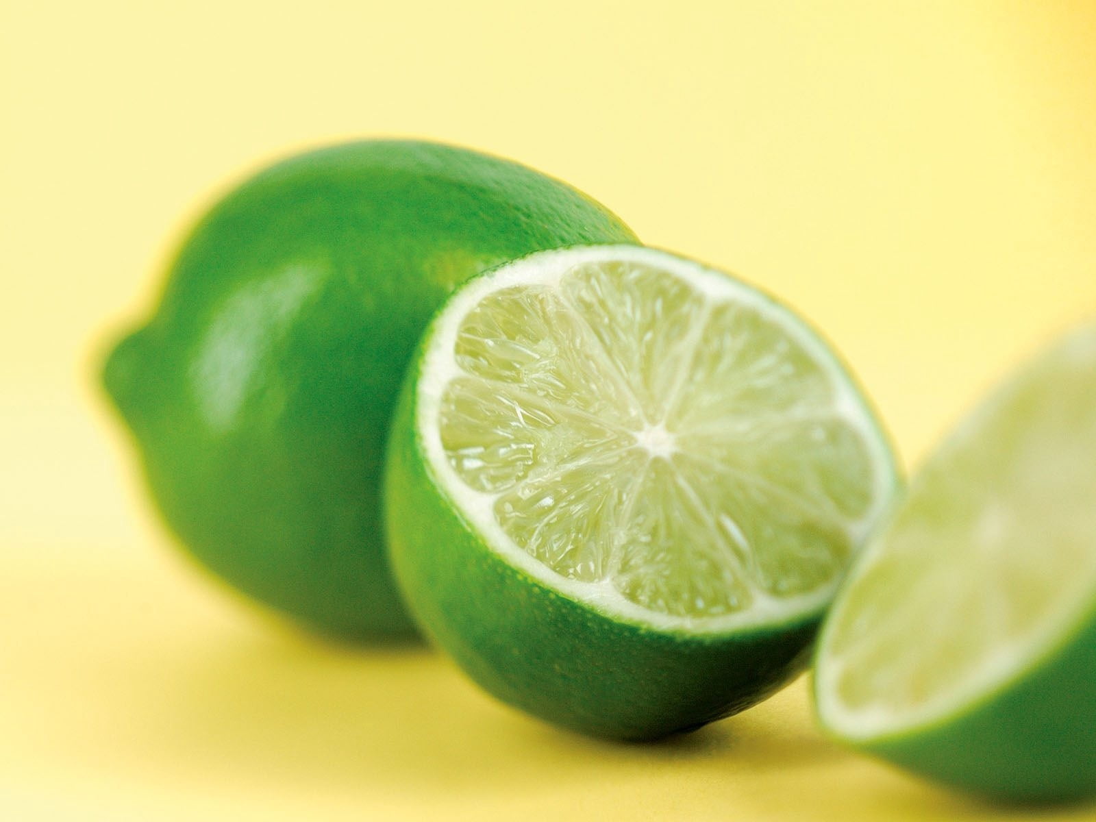 ripe, healthy Eating, close-up, green Color, antioxidant, food And Drink, studio Shot, citrus, sour Taste, wellbeing, backgrounds, no People, organic, yellow, HD Wallpaper