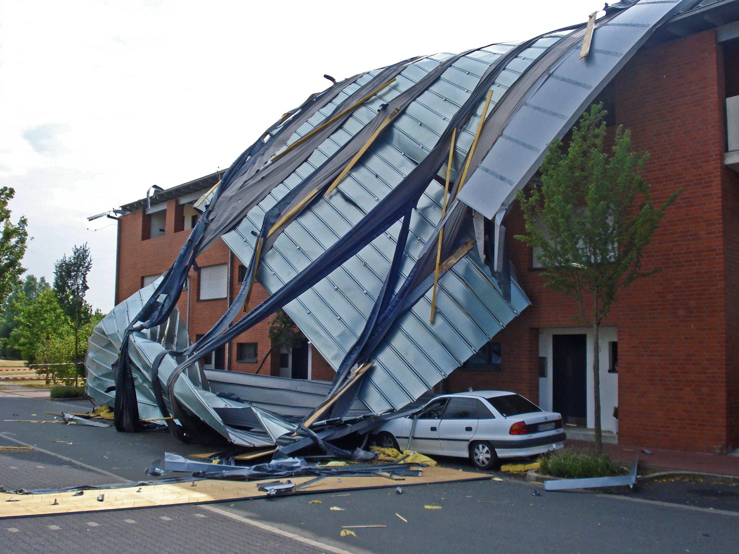 sky, transportation, storm damage, nature, land vehicle, thunderstorm, roof, roofers, city, building exterior, 1080P, building insurance, forward, house, HD Wallpaper