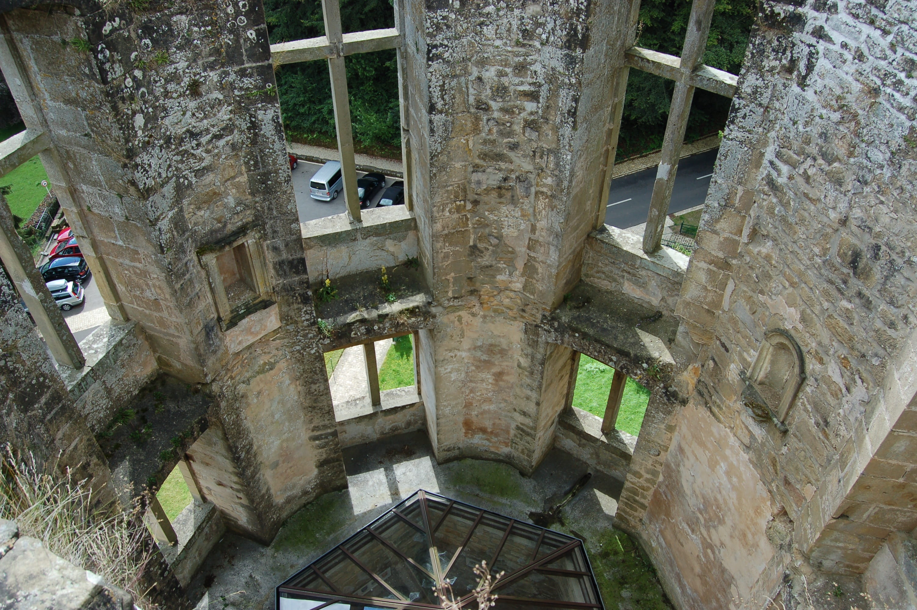 old, ruin, building exterior, built structure, hights, railing, nature, architectural column, old buildings and structures, day, outdoors, no people, run-down, HD Wallpaper