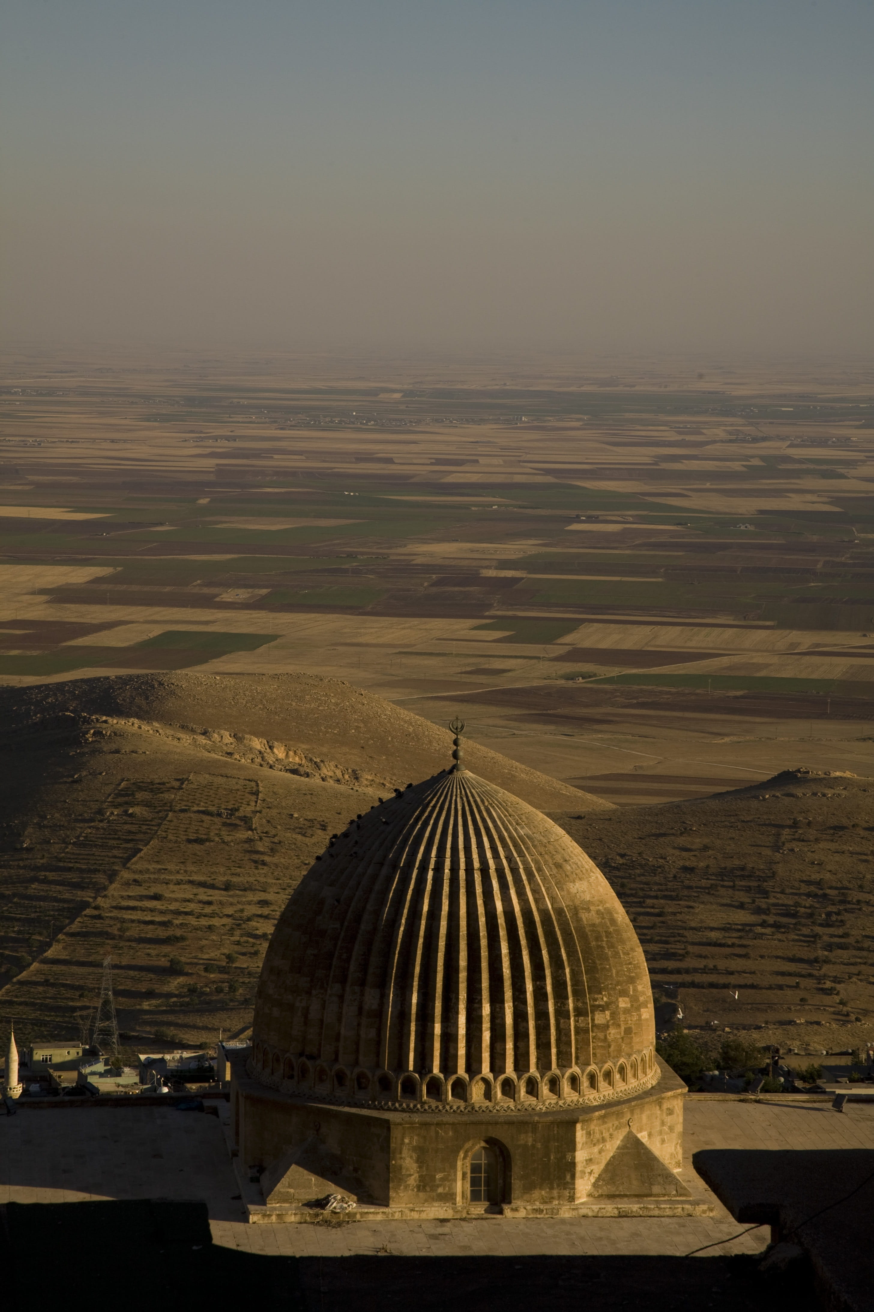 outdoors, architecture, landscape, mesopotamia, built structure, on, 4K, building, day, building exterior, old, travel destinations, nature, sky, history, Phone HD Wallpaper