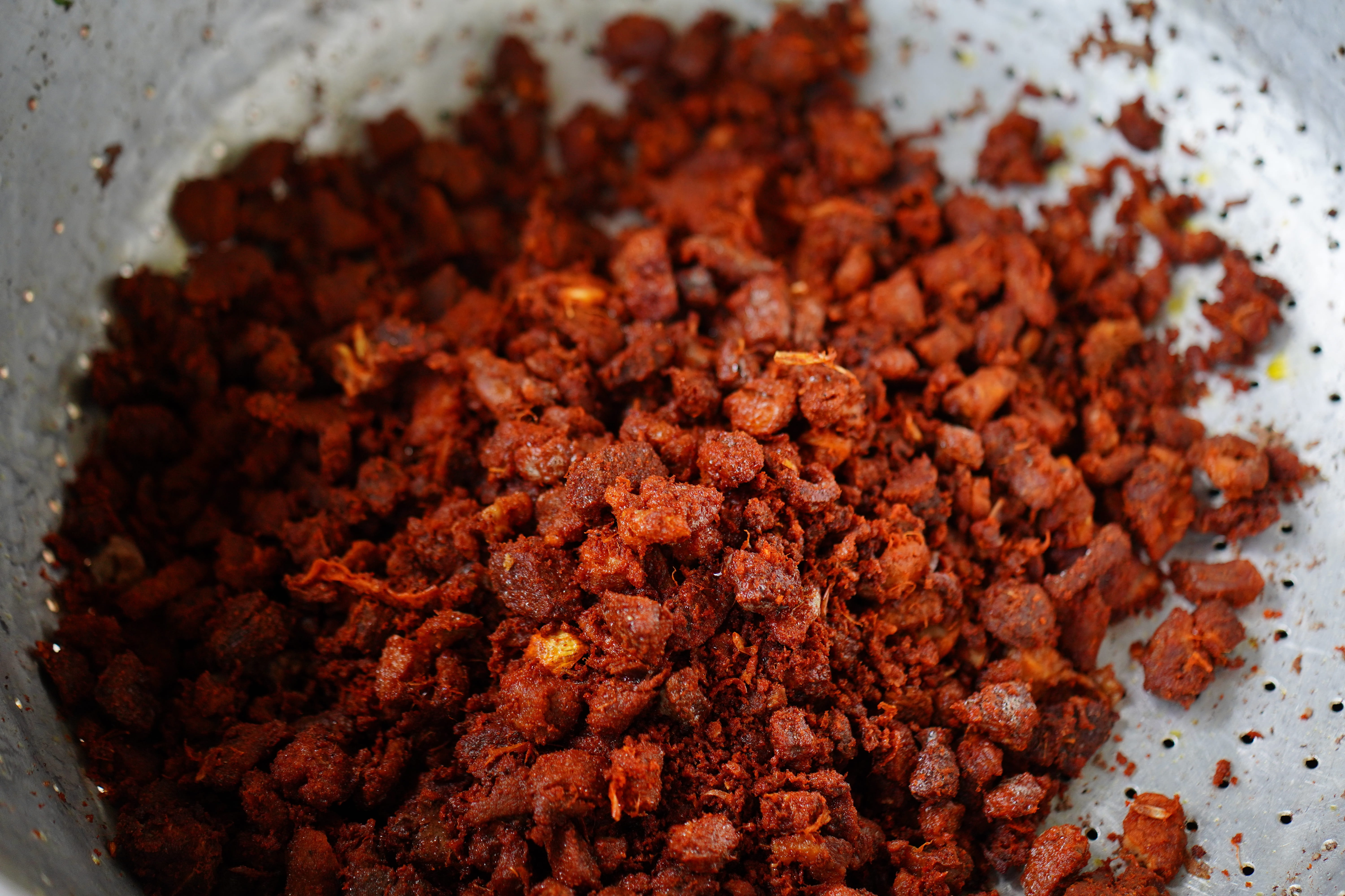healthy eating, close-up, indian subcontinent ethnicity, ingredient, beef, focus on foreground, indulgence, wellbeing, onion, curry, spice, ready-to-eat, HD Wallpaper