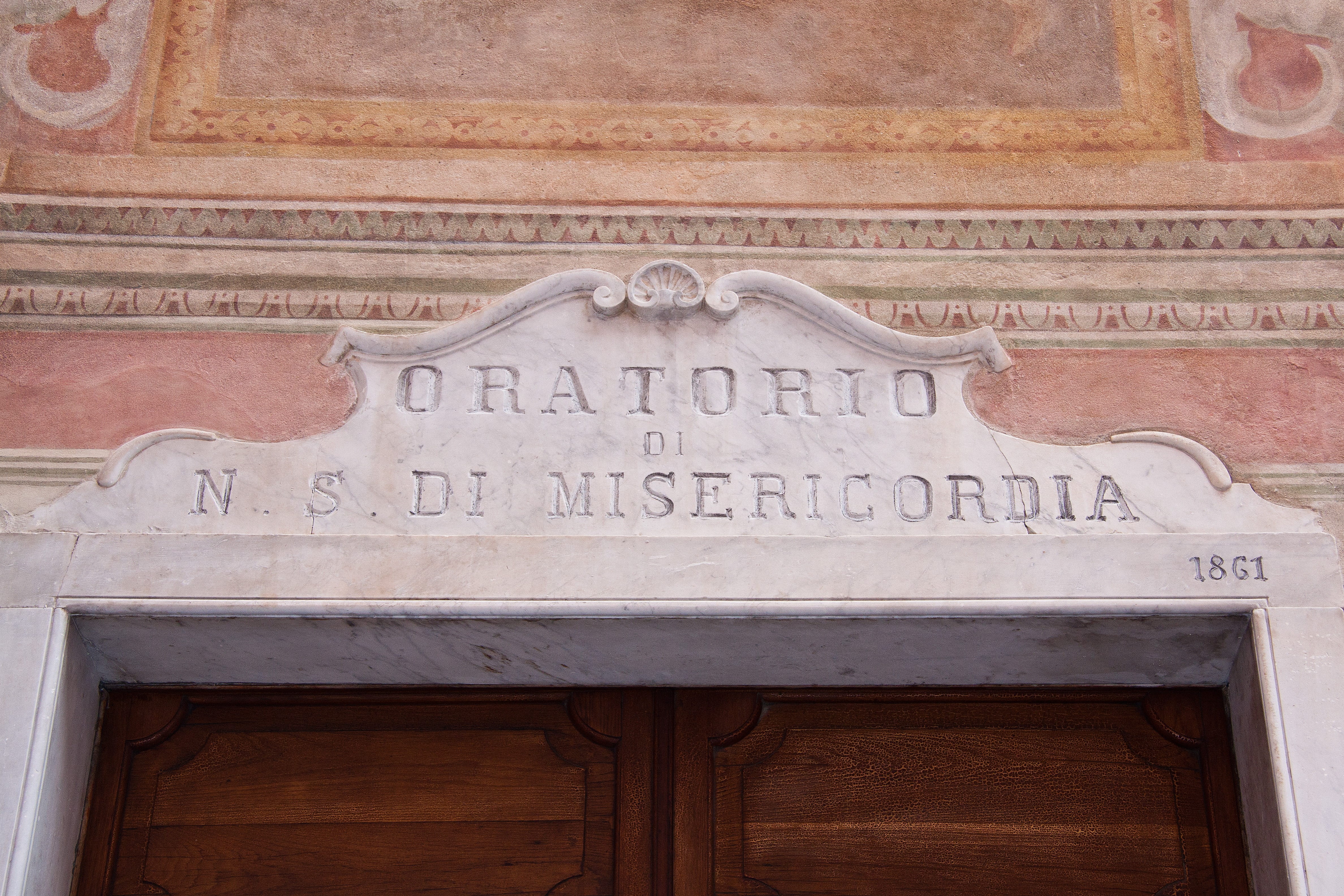 input, travel destinations, fresh painting, Hospital, carving - craft product, government, western script, wood, art, marble, Fresco, entrance, the past, HD Wallpaper