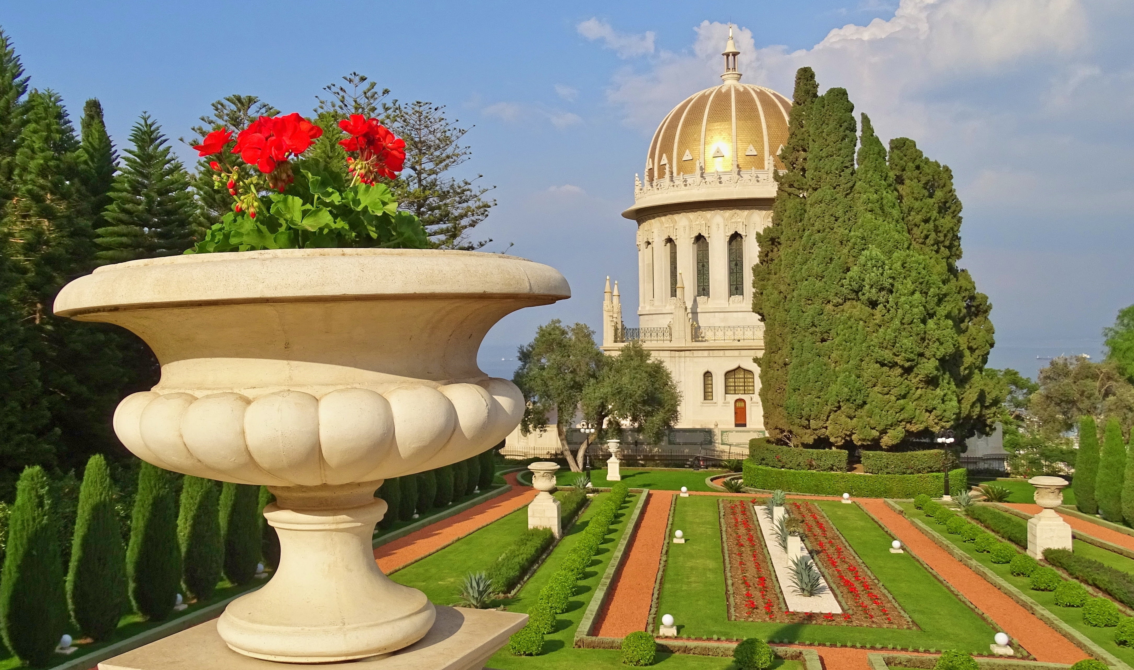 dome, famous Place, 4K, place of worship, travel, belief, bahá  í weltzentrum, tree, religion, travel destinations, formal Garden, building, flowerbed, HD Wallpaper