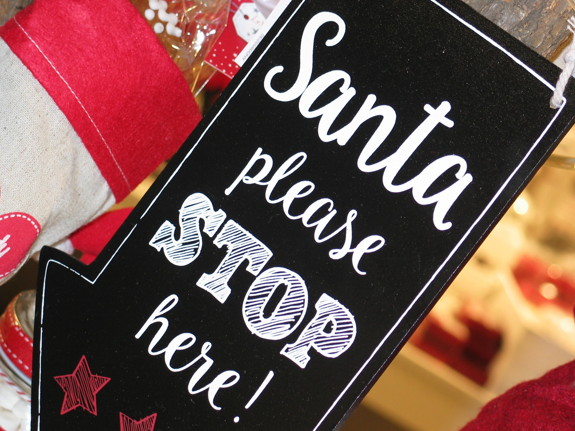 holidays, christmas card, christmas decoration, card, christmas decorations, outdoors, santa claus, blackboard, nicholas, communication, gifts, printed, HD Wallpaper
