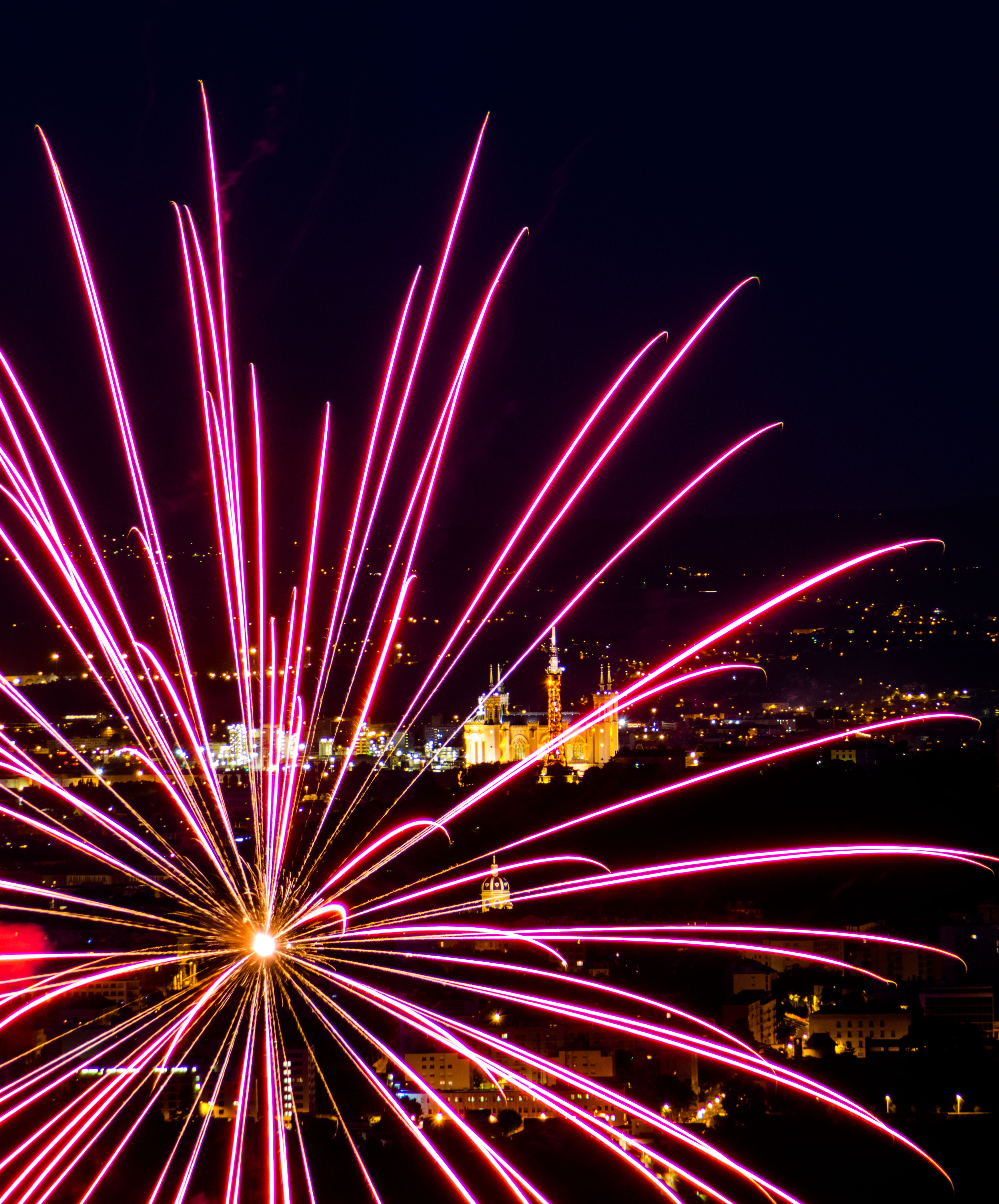 purple, celebration, france, multi colored, lighting equipment, fireworks, firework - man made object, glowing, 4K, no people, nightlife, chuch, night, Phone HD Wallpaper