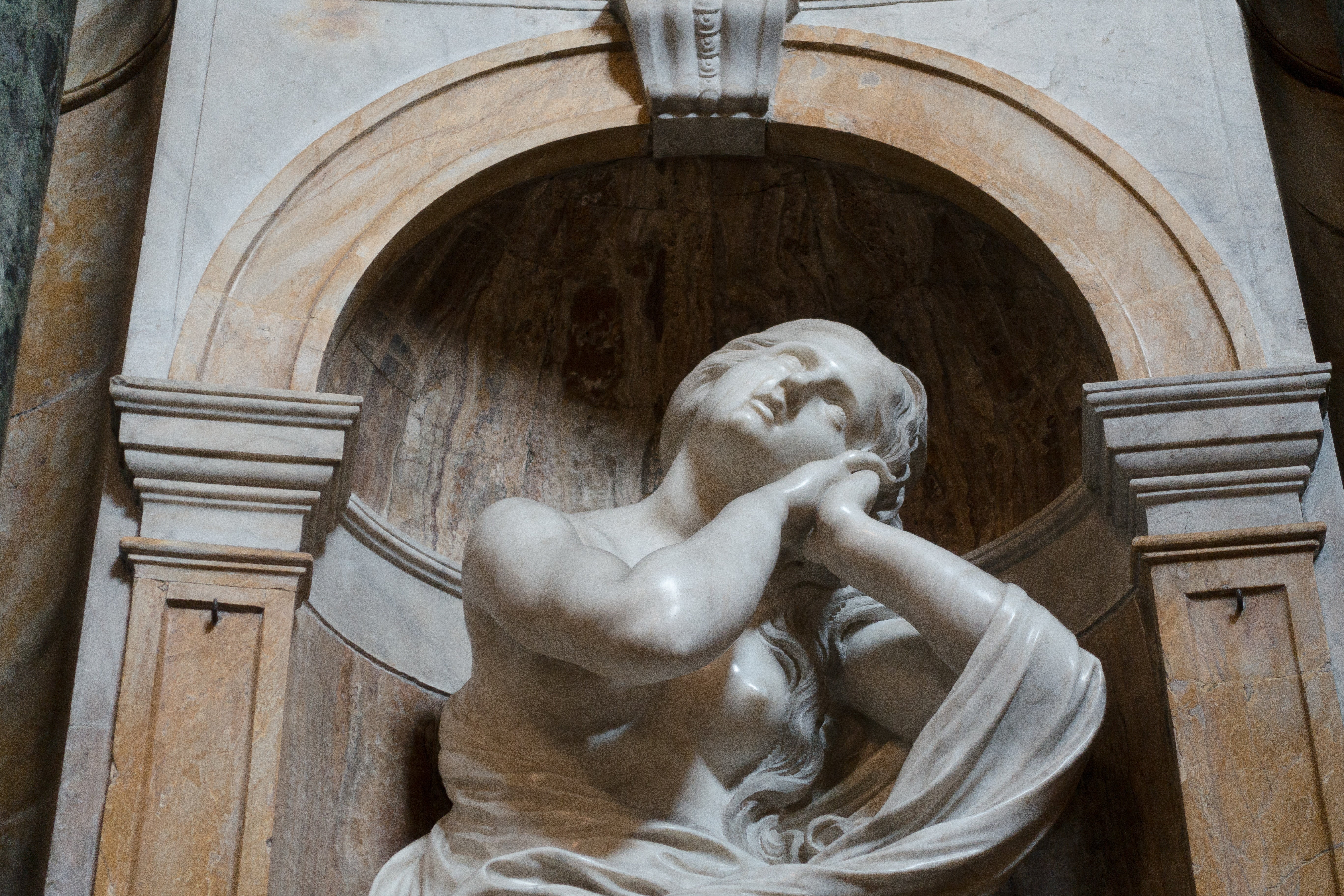 place of worship, christianity, angel, siena, arch, no people, history, photography, female likeness, craft, statue, representation, renaissance, low angle view, HD Wallpaper