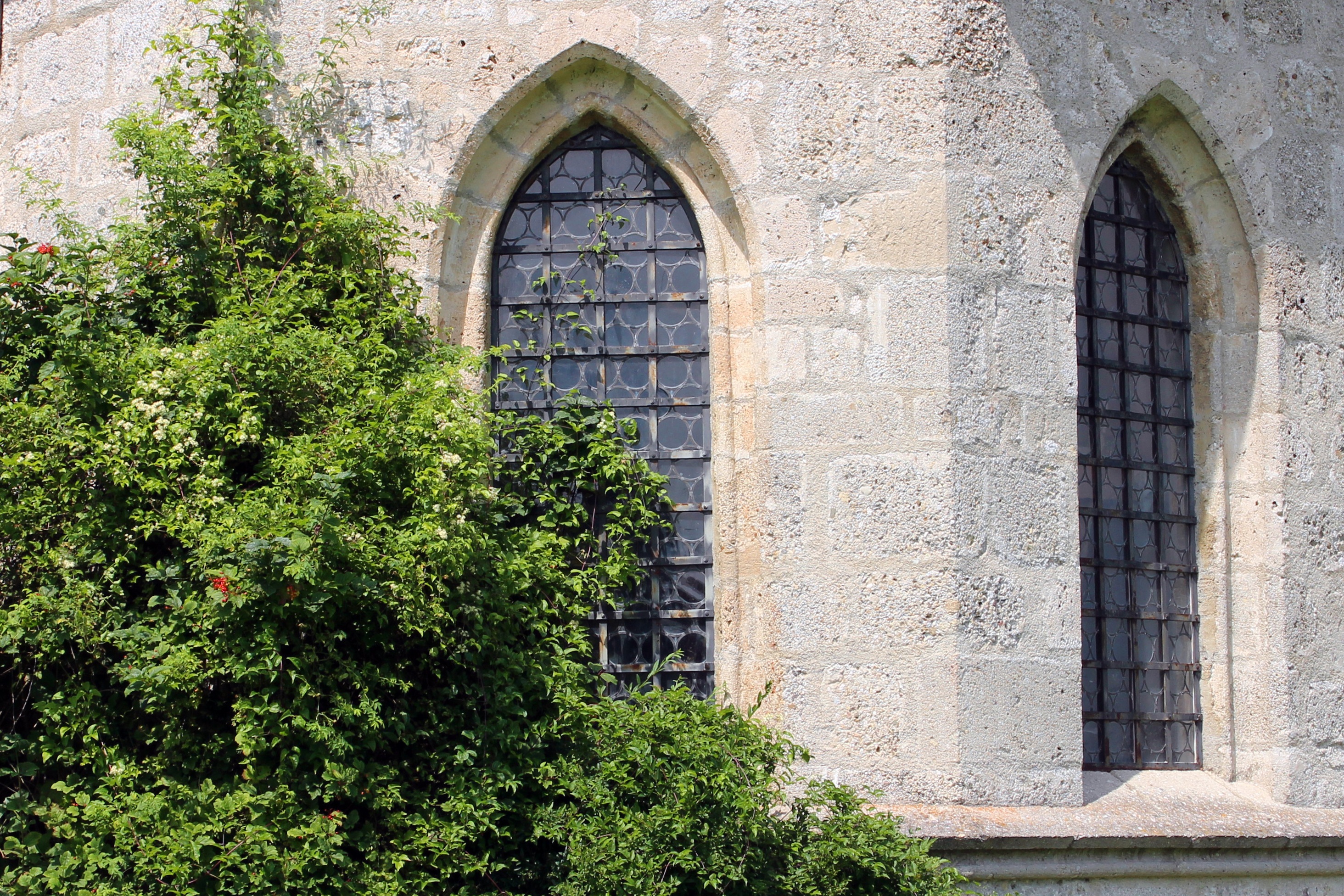 old, wall, history, low angle view, arched, no people, building exterior, built structure, building, day, church window, leaded glass, pointed arch, nostalgic, HD Wallpaper