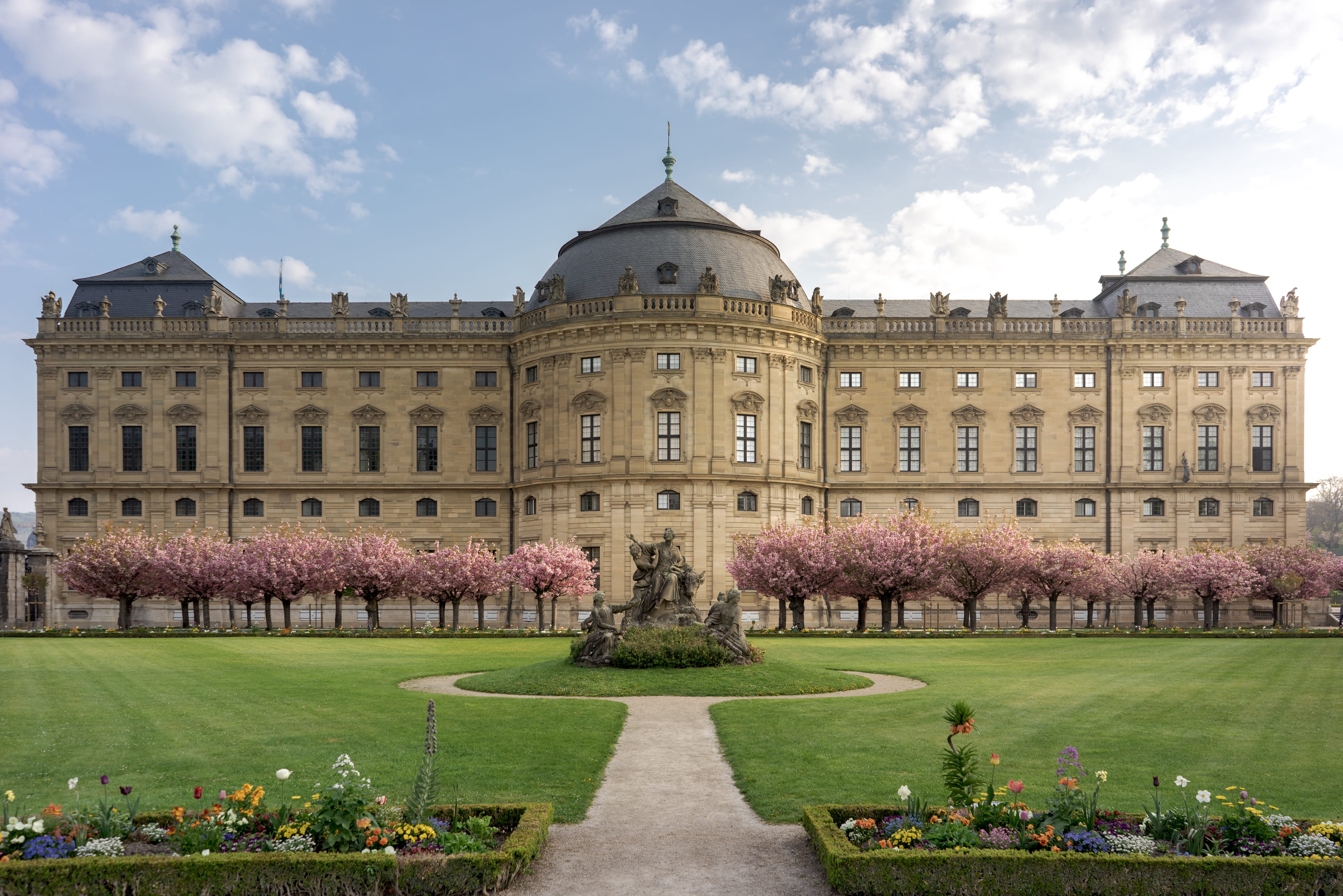 statue, architecture, sky, tourism, travel destinations, flowers, 4K, ornamental garden, no people, plant, cloud - sky, nature, flower, built structure, HD Wallpaper