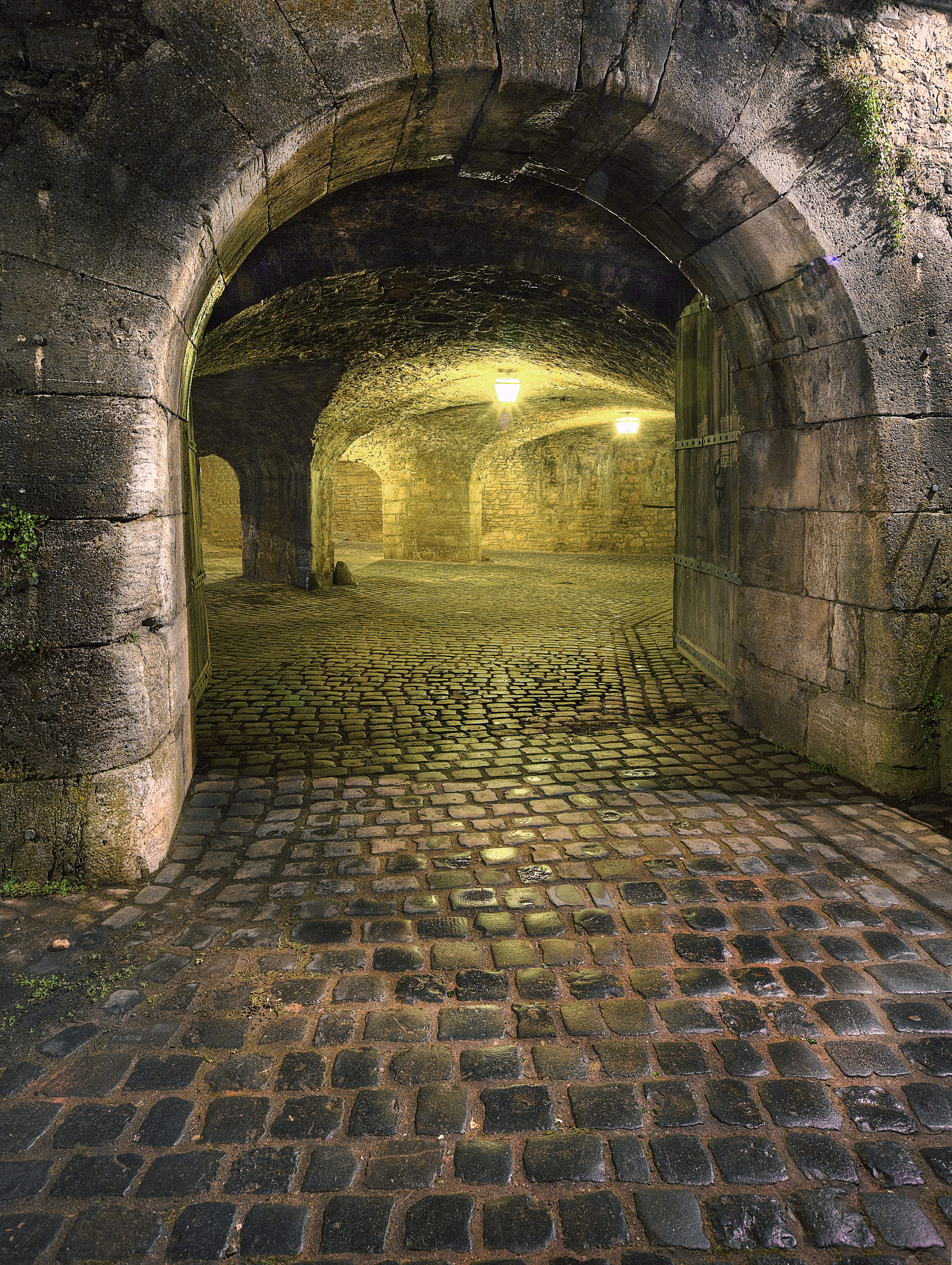 arch, architecture, direction, outdoors, paving stone, cobblestone, ancient, old, germany, arched, footpath, stone, day, no people, building, wall - building feature, Phone HD Wallpaper