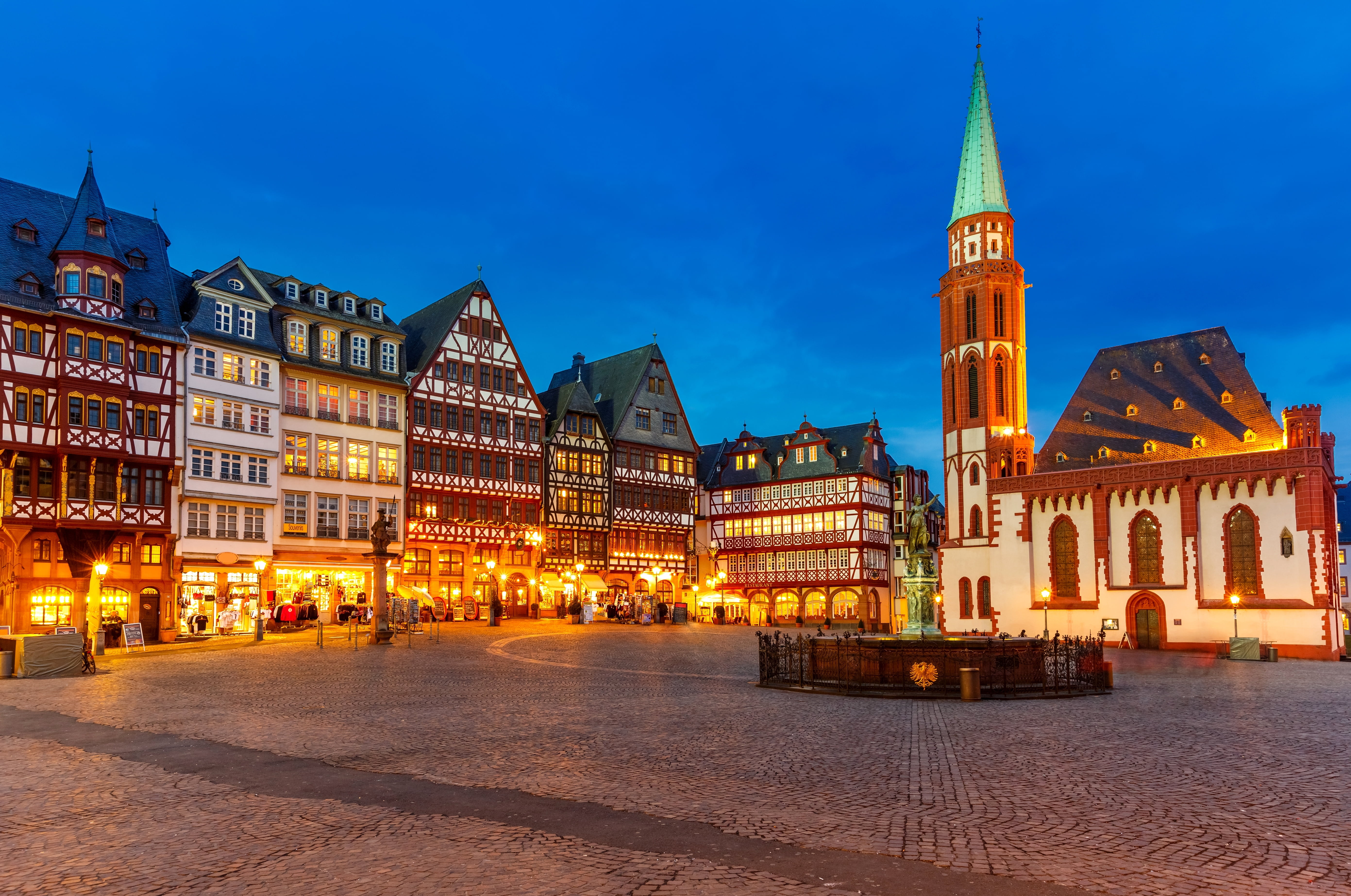 monuments, building, light, 5K, travel destinations, night, spire, place of worship, tower, religion, belief, lighting, blue, white, travel, the city, HD Wallpaper