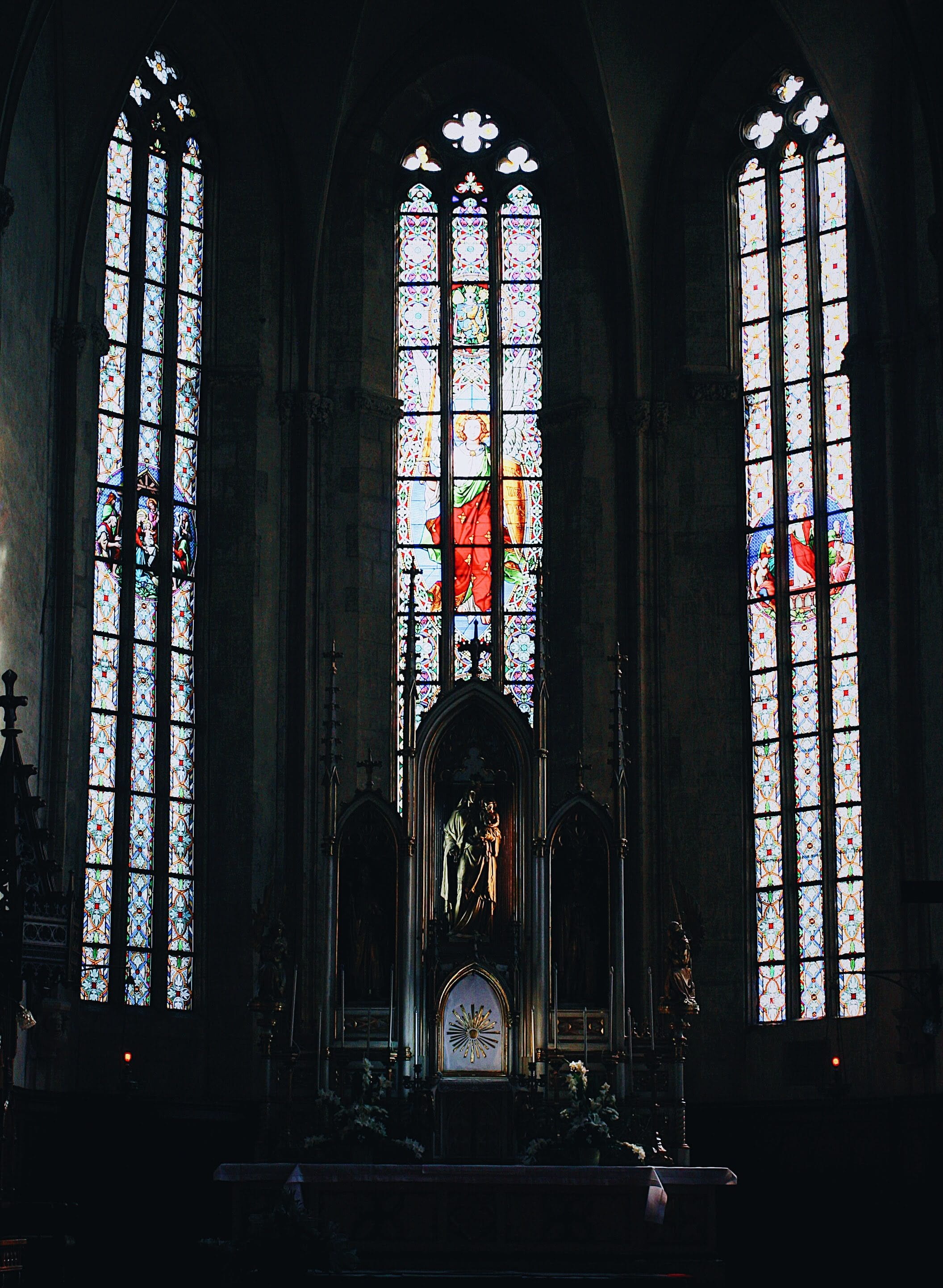 travel, church window, ancient, altar, traditional, indoors, chapel, arch, holy, built structure, spirituality, art, day, church, stained, glass, christianity, Phone HD Wallpaper