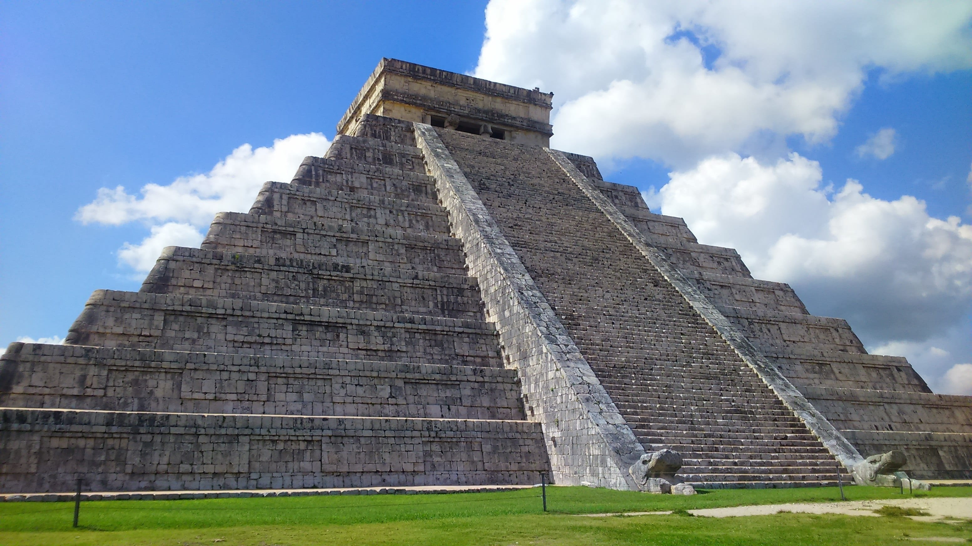 ancient civilization, blue, gray, structure, sky, place of worship, chichen itza, travel, maya, the past, archaeology, history, building exterior, outdoors, HD Wallpaper