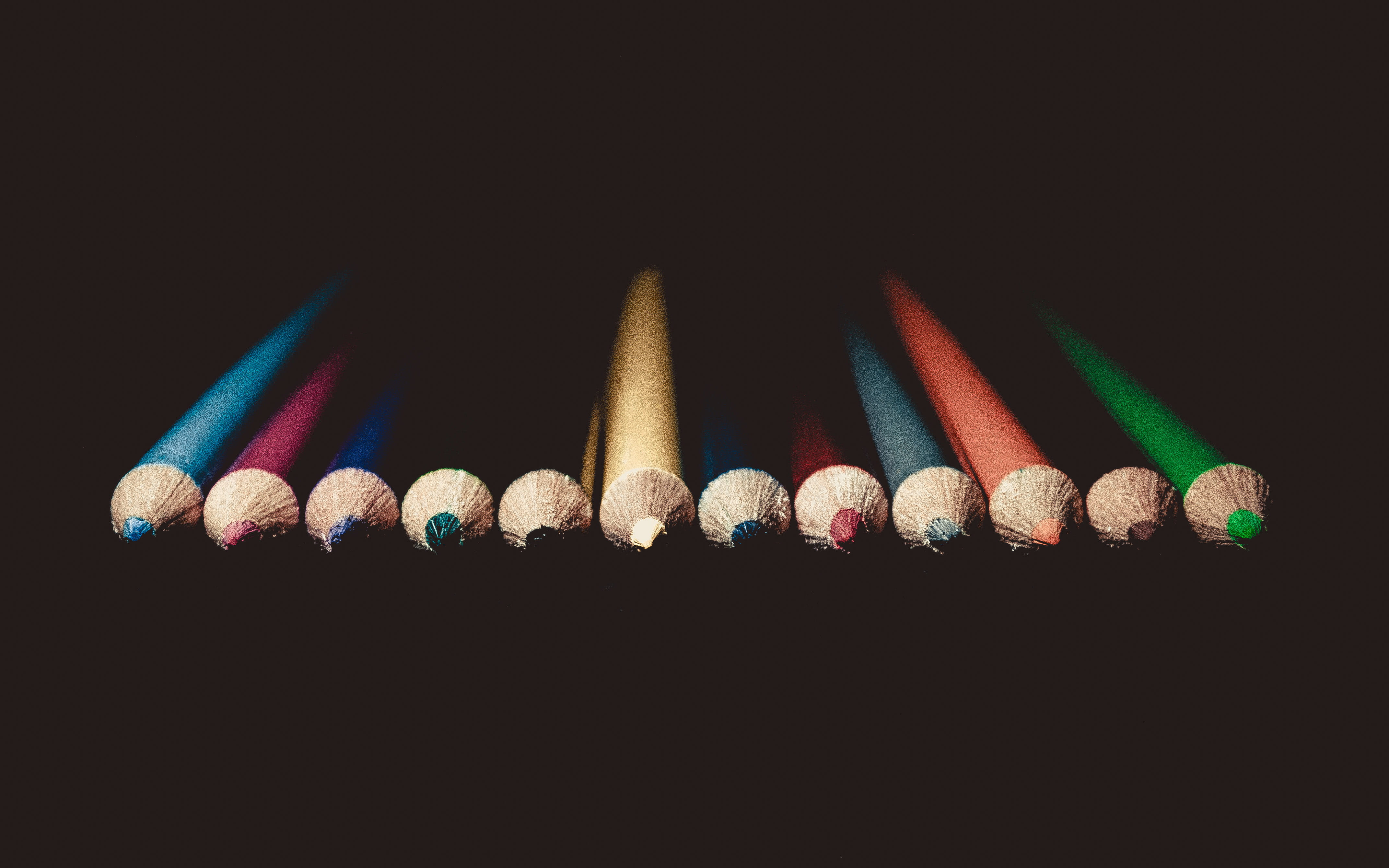 order, matchstick, poza rica de hidalgo, copy space, writing instrument, close-up, in a row, colored pencil, mexico, black background, choice, still life, HD Wallpaper