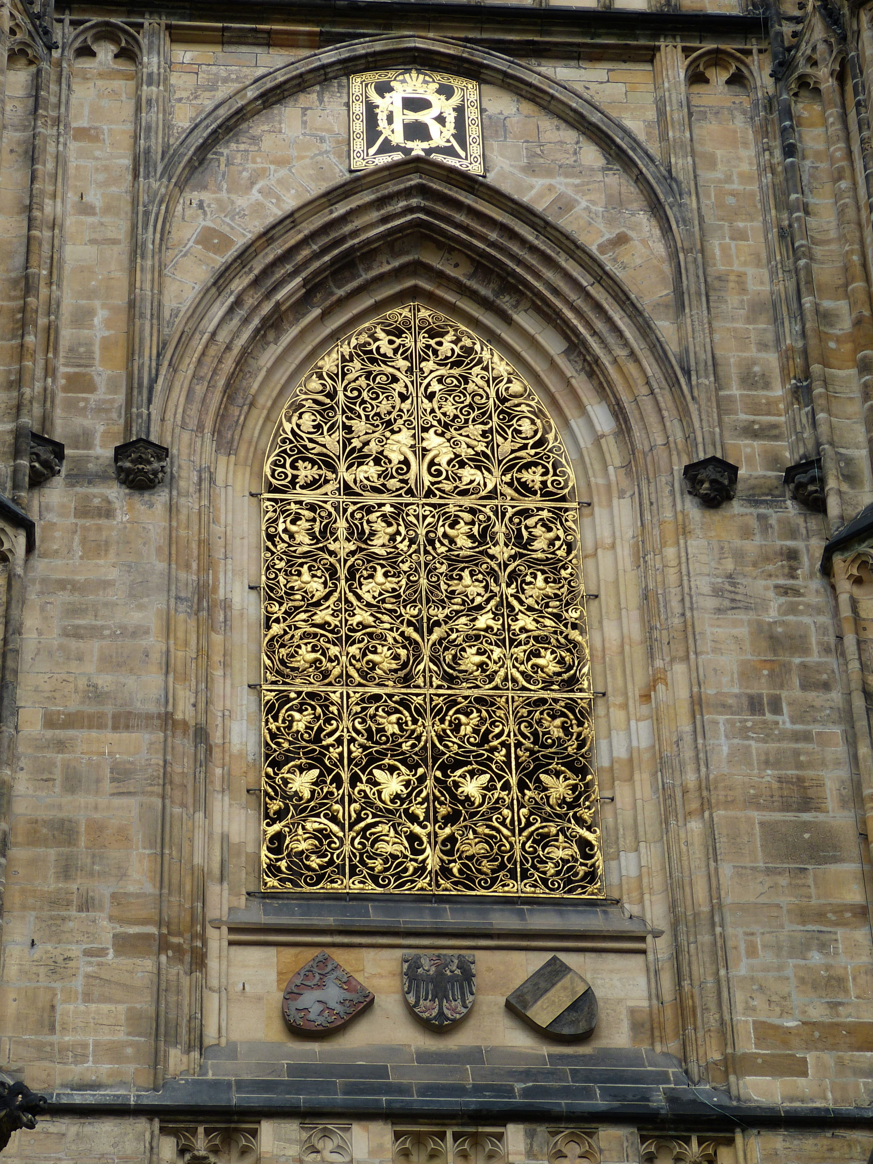 belief, dom, day, cathedral, Czech Republic, church, no people, Capital, window, the past, arch, gothic, building Exterior, craft, ornate, 4K, catholicism, Phone HD Wallpaper