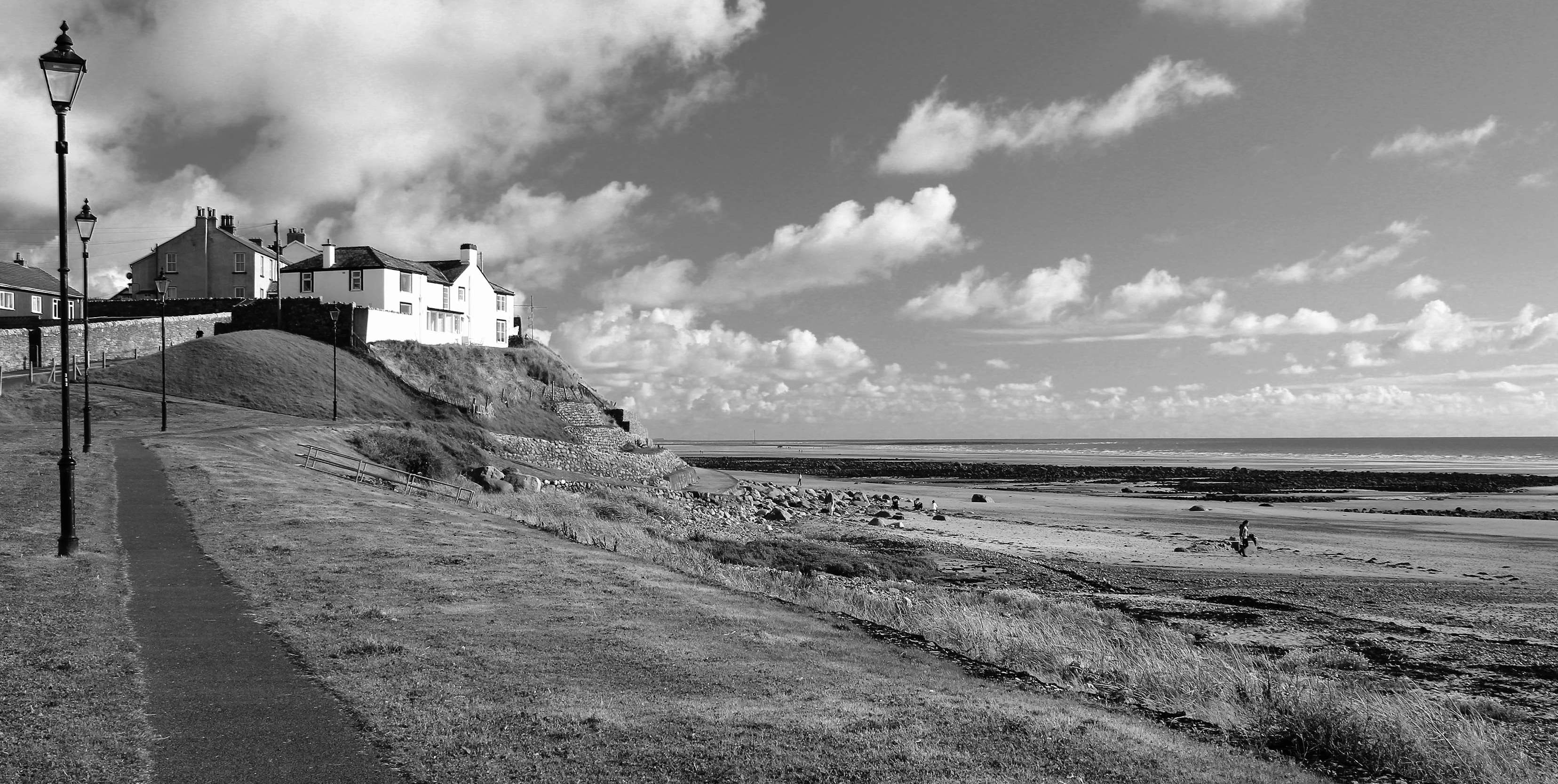 ocean, great britain, building, built structure, beaches, seascale beach, day, water, england, scenics - nature, cloud - sky, beauty in nature, sea, outdoors, HD Wallpaper