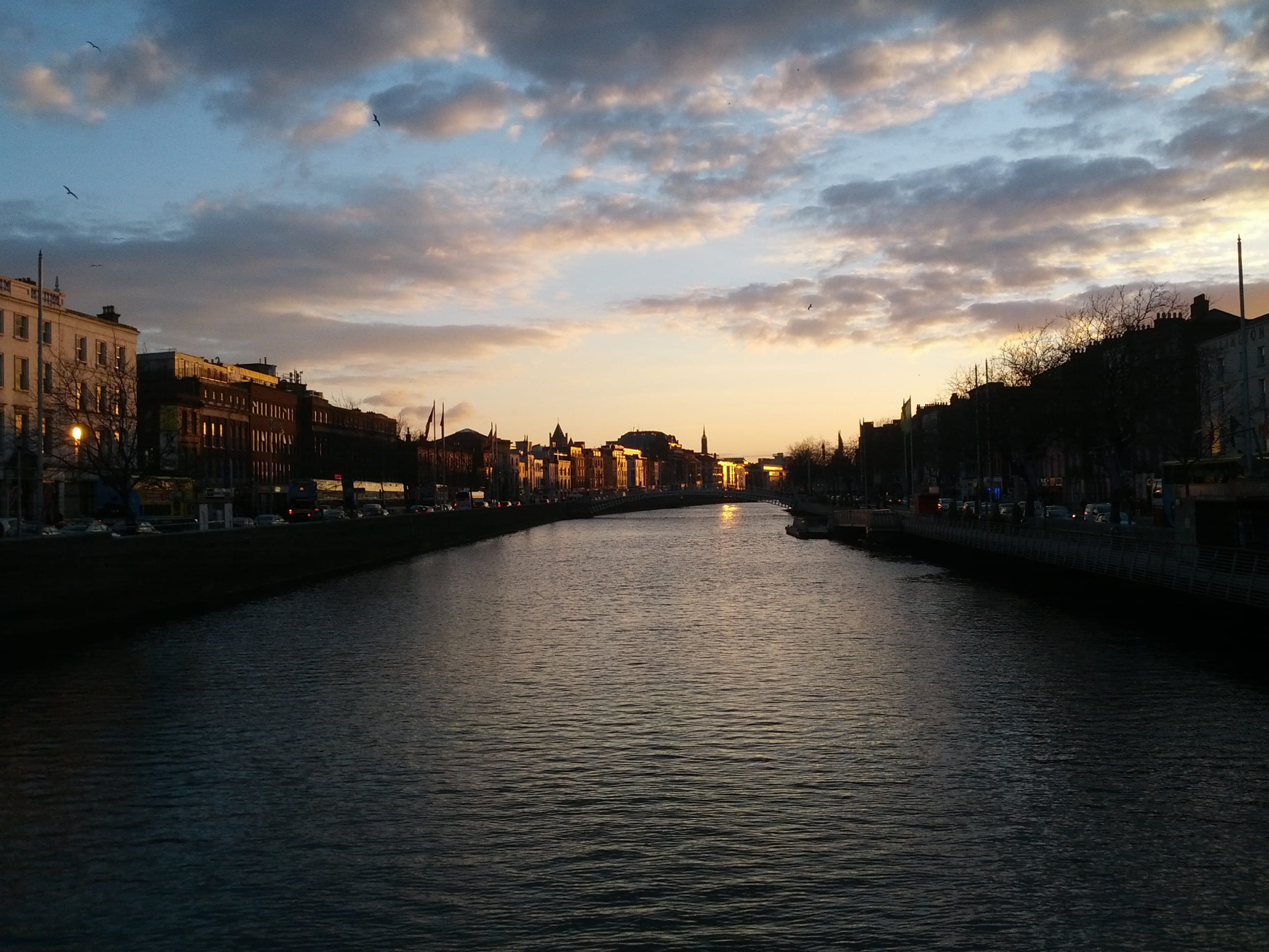 no people, reflection, cityscape, city, residential district, cloud - sky, dublin, lake, buildings, scenics - nature, river, built structure, dusk, sky, HD Wallpaper